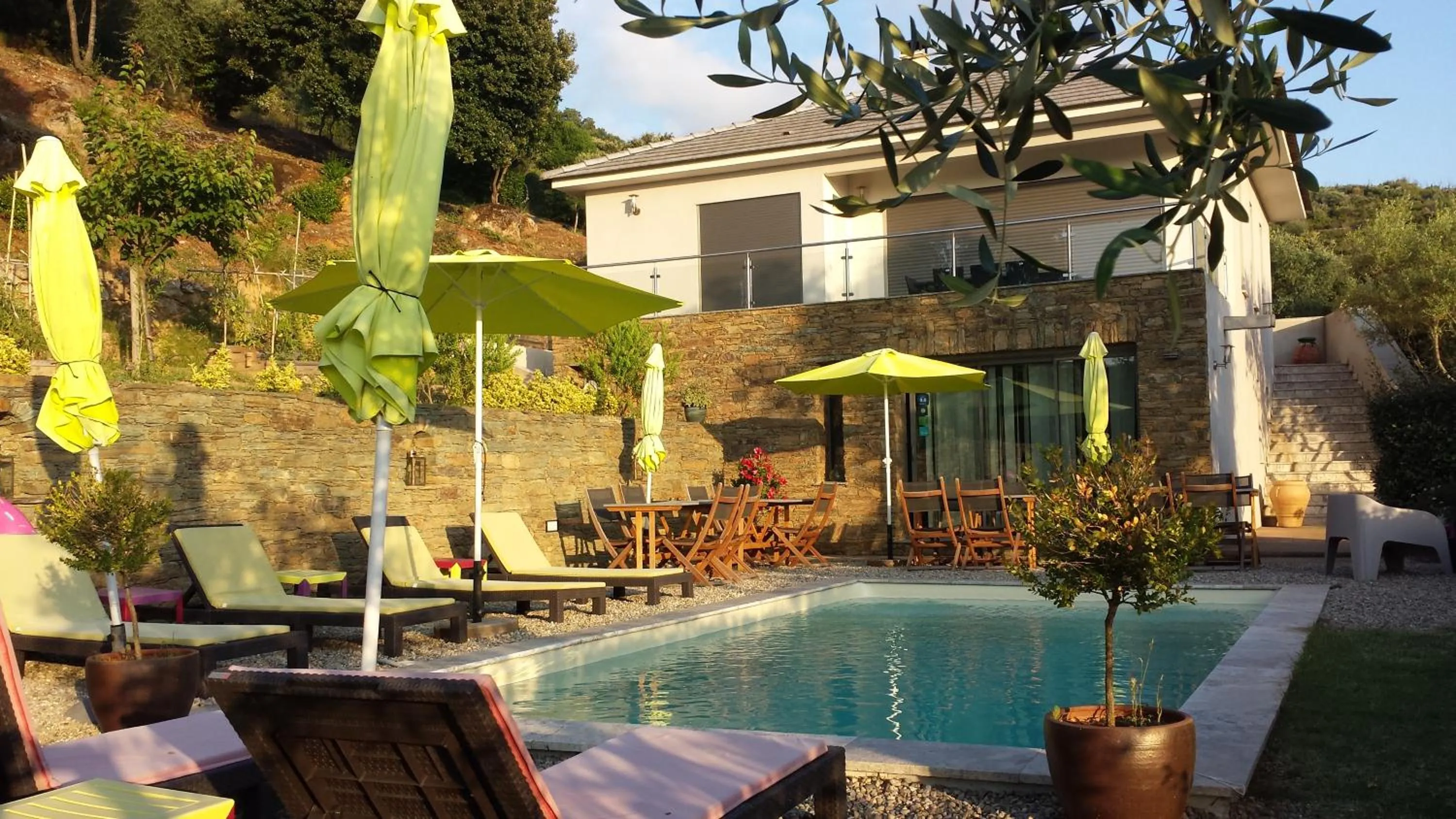 Swimming pool in U Muzzelo