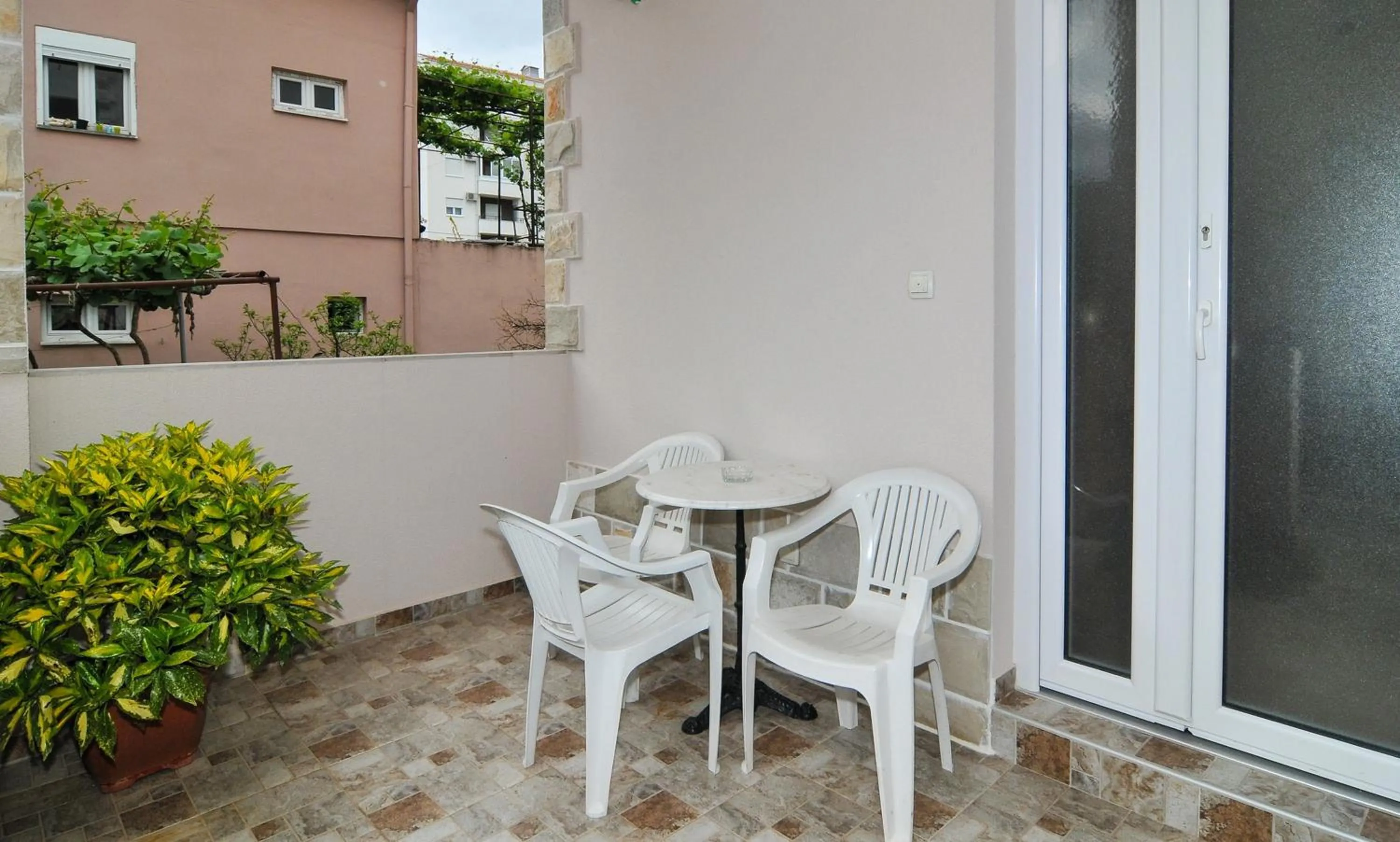 Balcony/Terrace in Apartments Samardžić