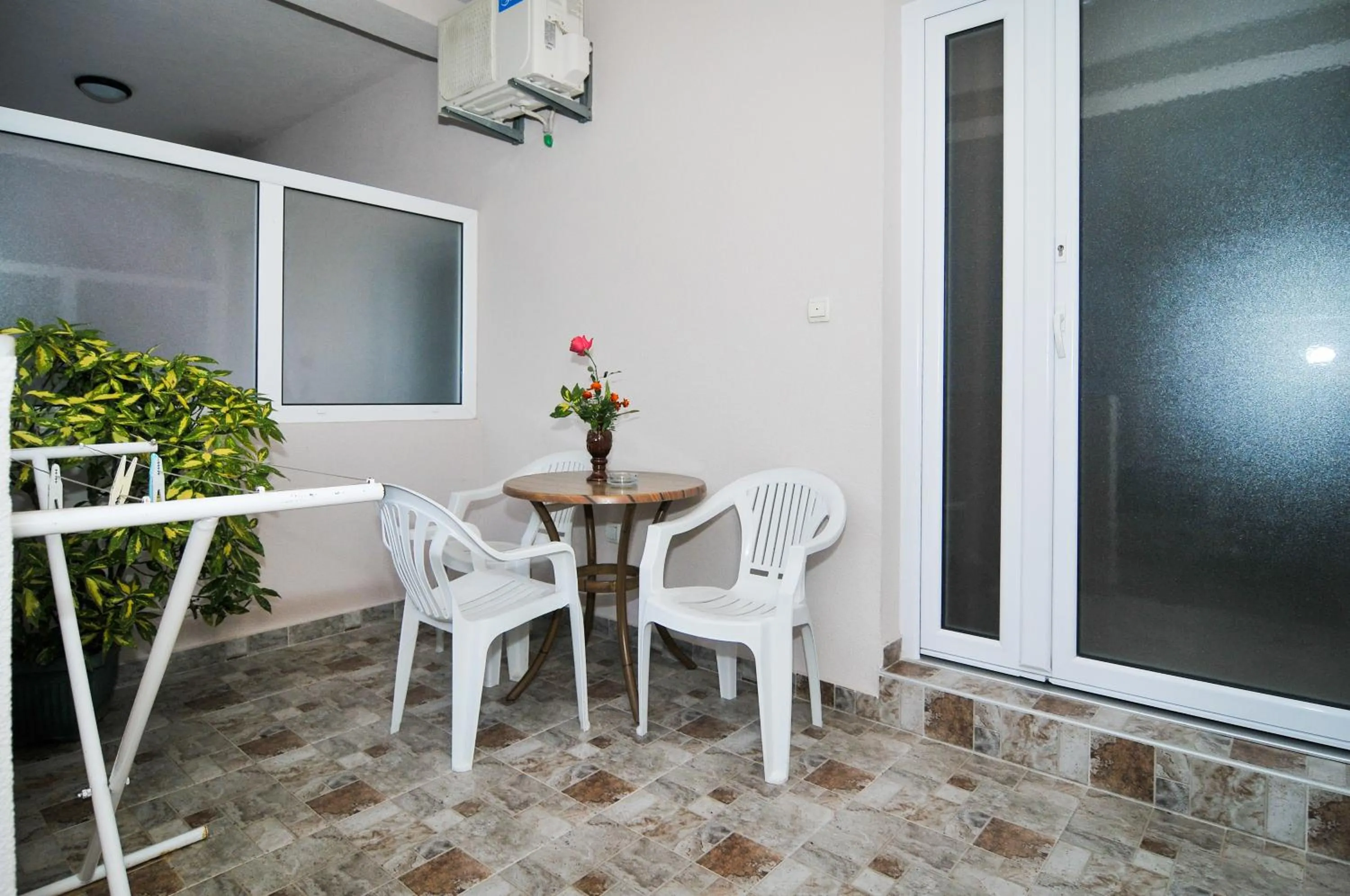 Balcony/Terrace in Apartments Samardžić