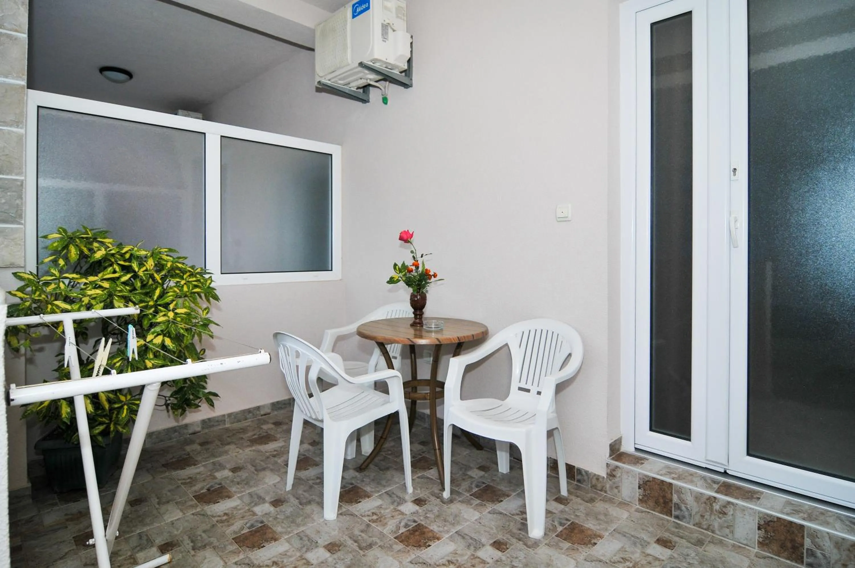 Balcony/Terrace in Apartments Samardžić