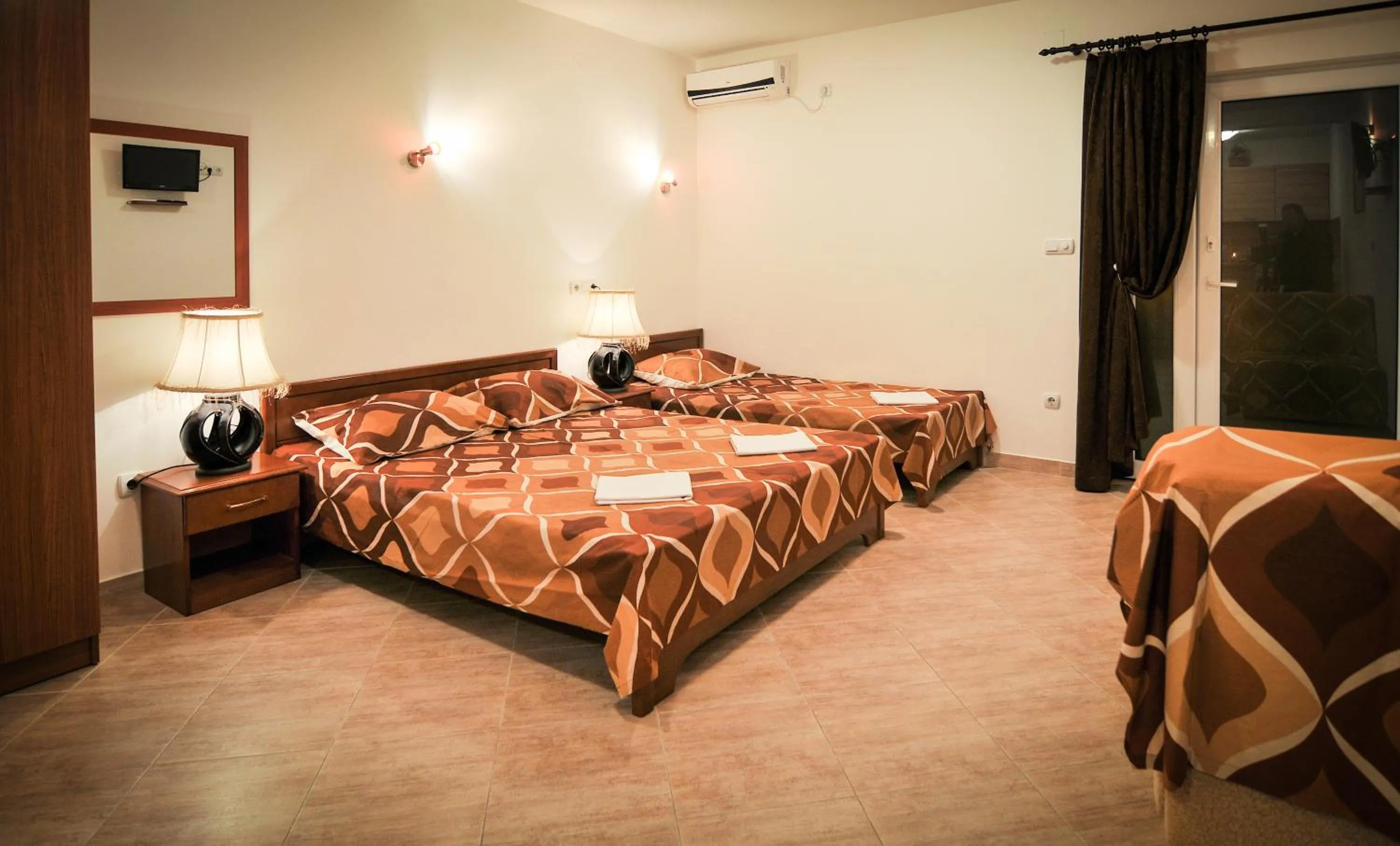 Bedroom, Bed in Apartments Samardžić