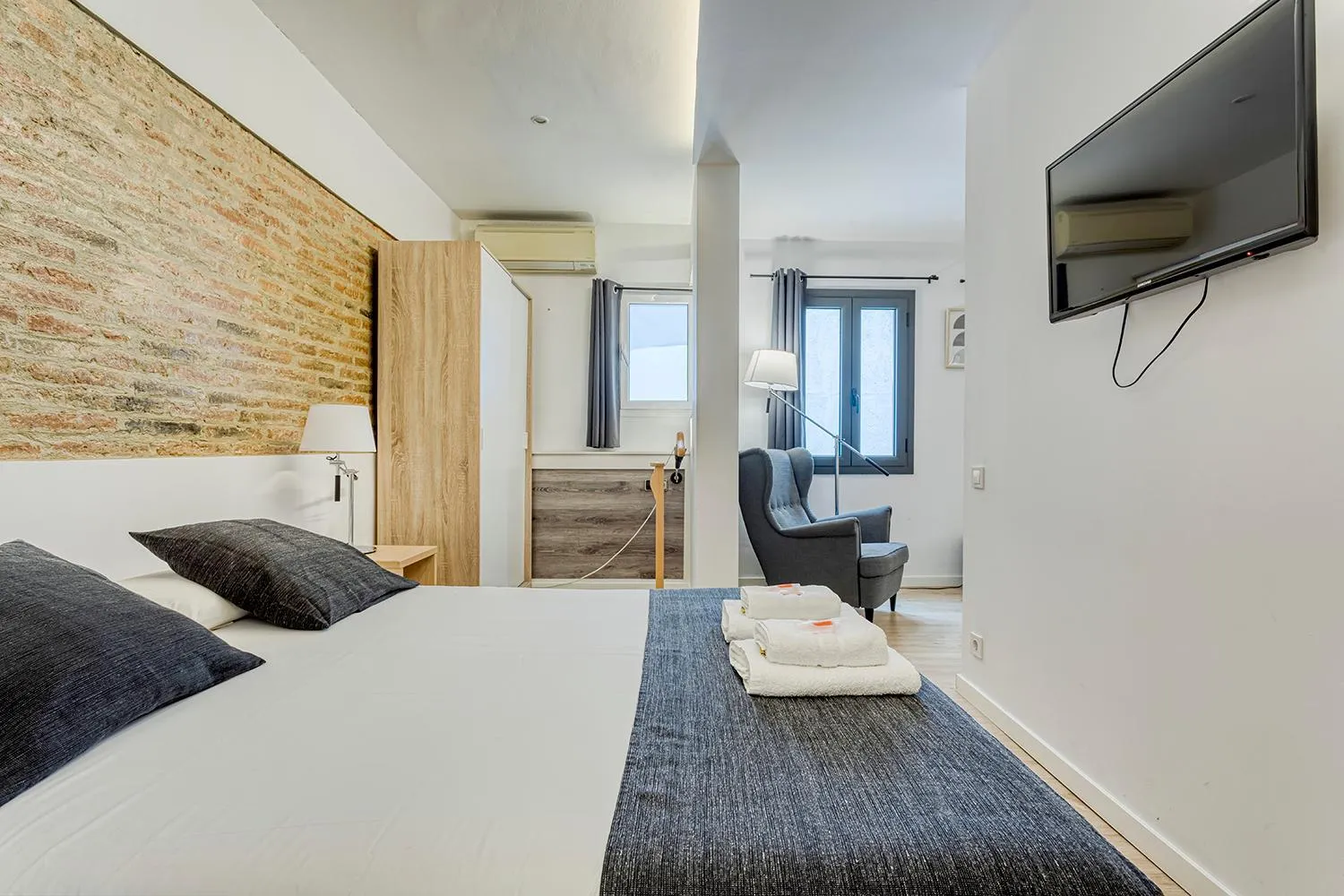 Bed in HOSTAL BEDMATES