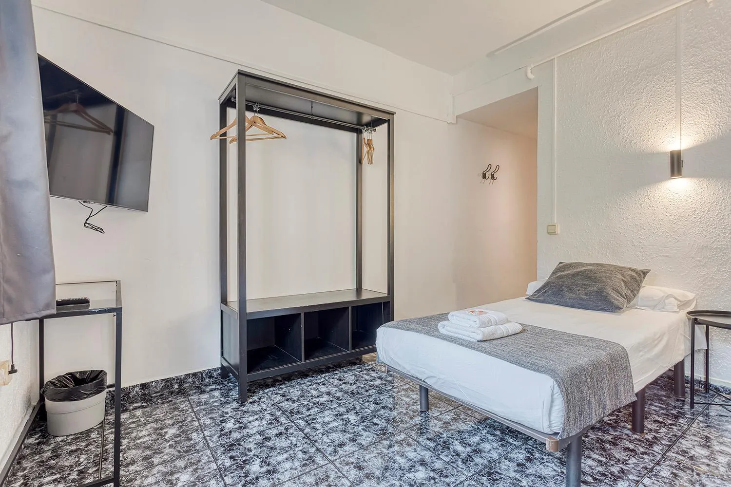 Bed in HOSTAL BEDMATES