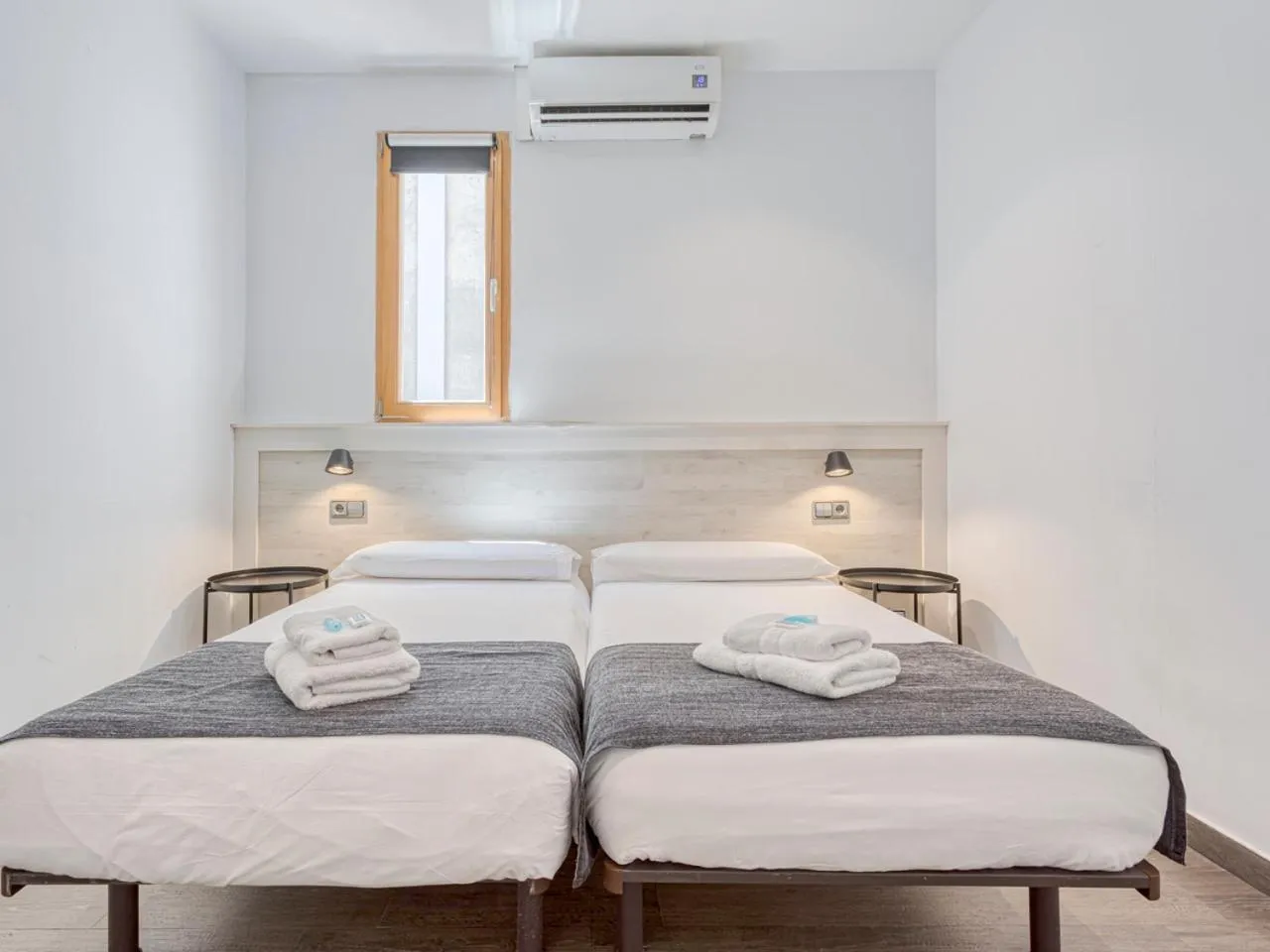 Bed in HOSTAL BEDMATES