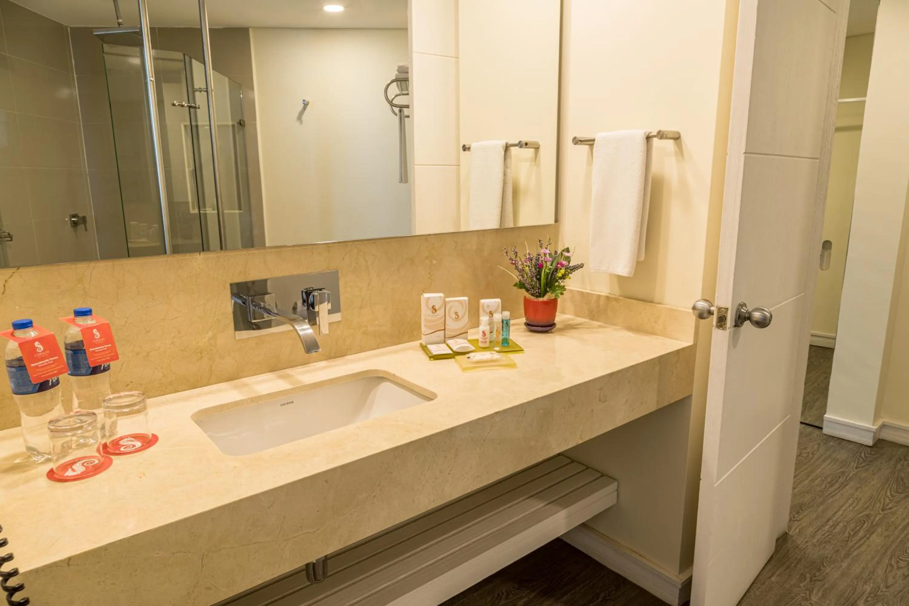 Bathroom in GHL Corales de Indias