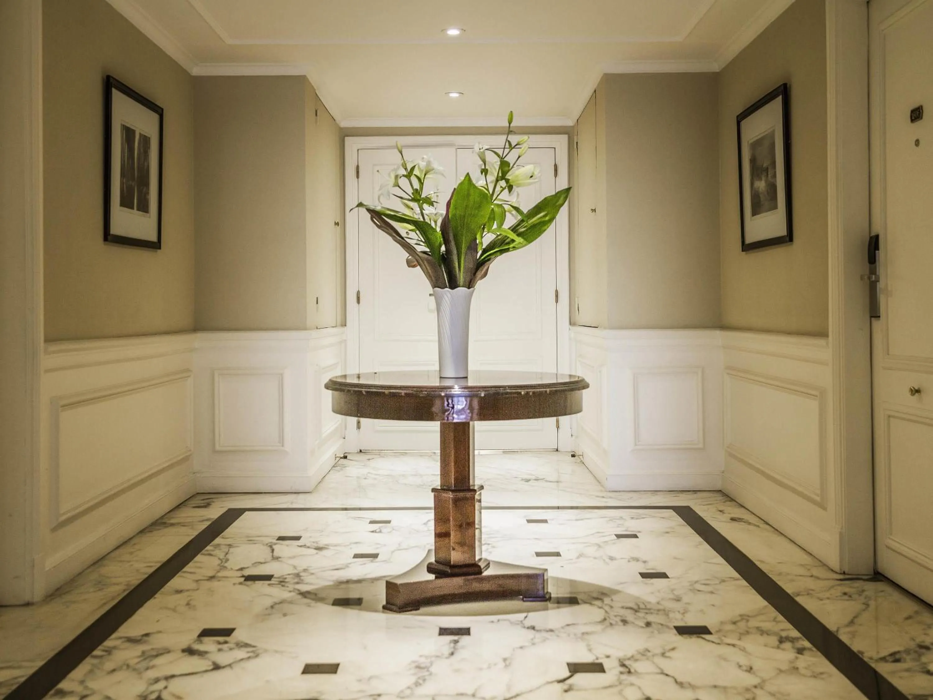 Photo of the whole room in Sofitel Buenos Aires Recoleta