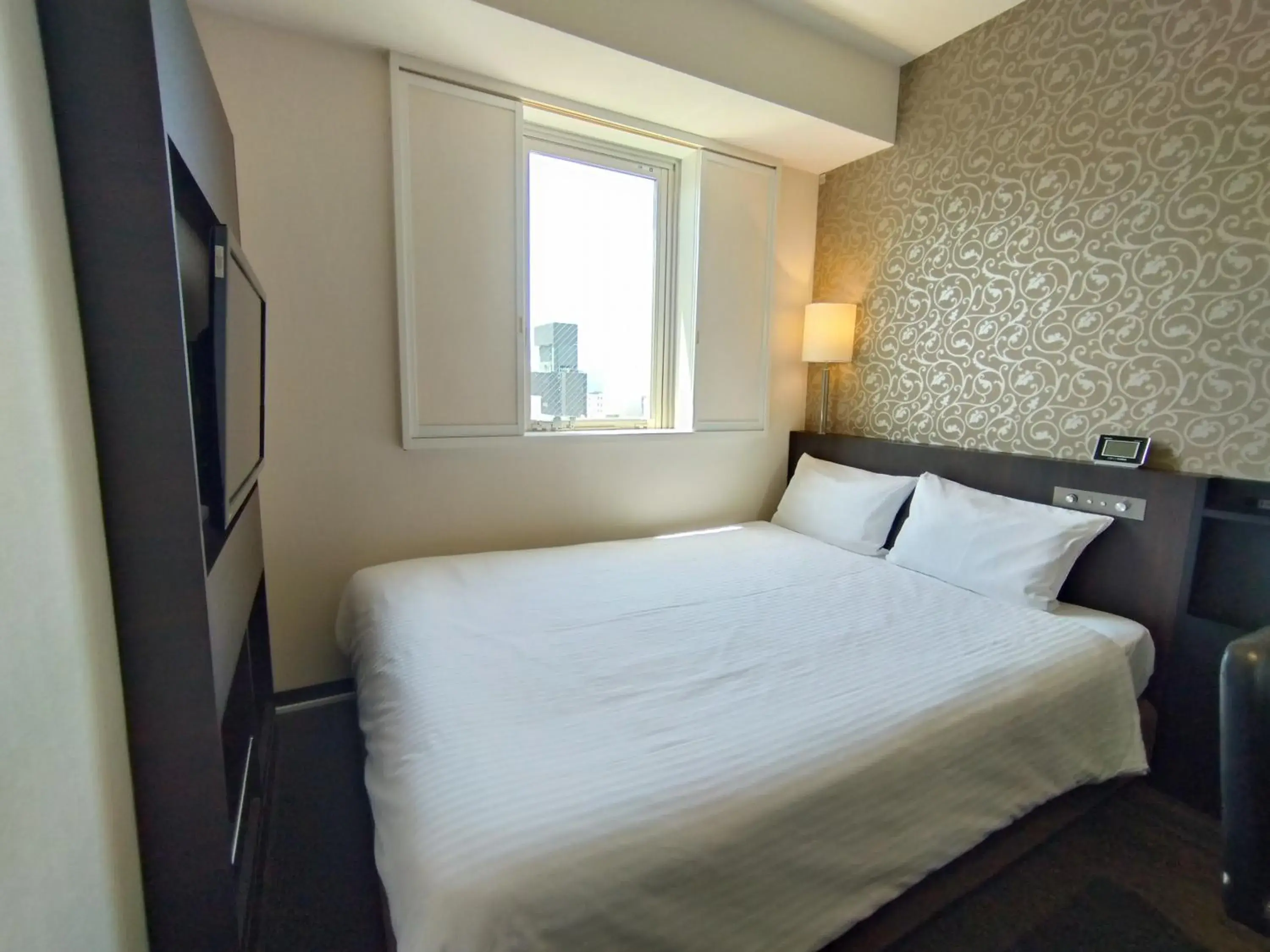 Photo of the whole room, Bed in Sanco Inn Numazu Ekimae Photo of the whole room, Bed in Sanco Inn Numazu Ekimae