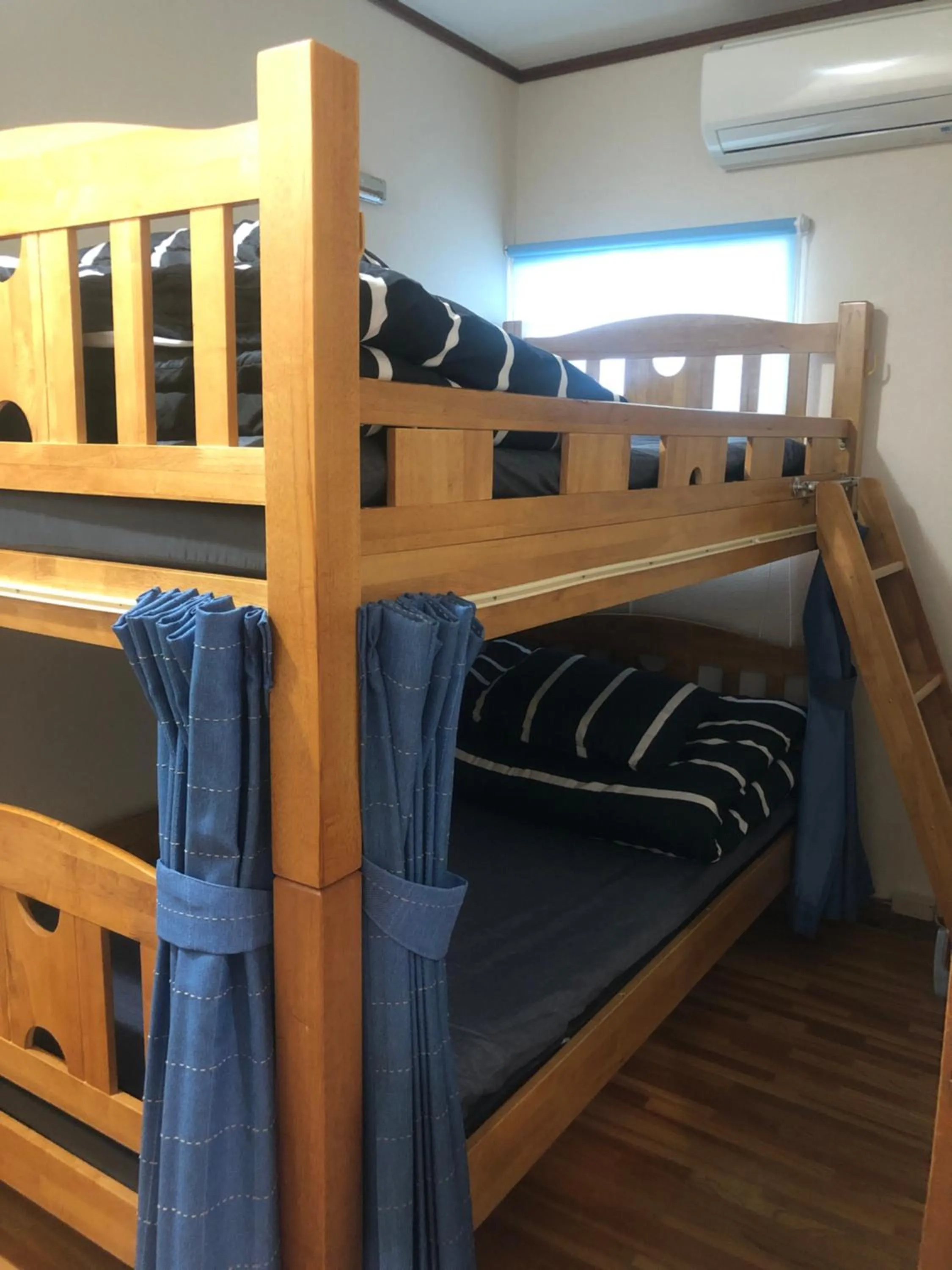 Bedroom, Bed in Mt Fuji Hostel Michael's