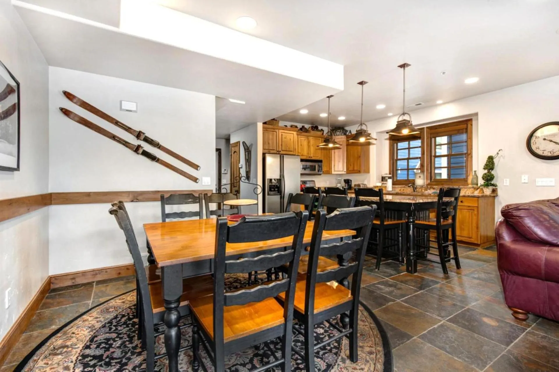 Dining area in KBM Resorts Walk to Lifts and Main St Rent 1416 and 1418 Townhomes together Pri Hot tub PPS-1418