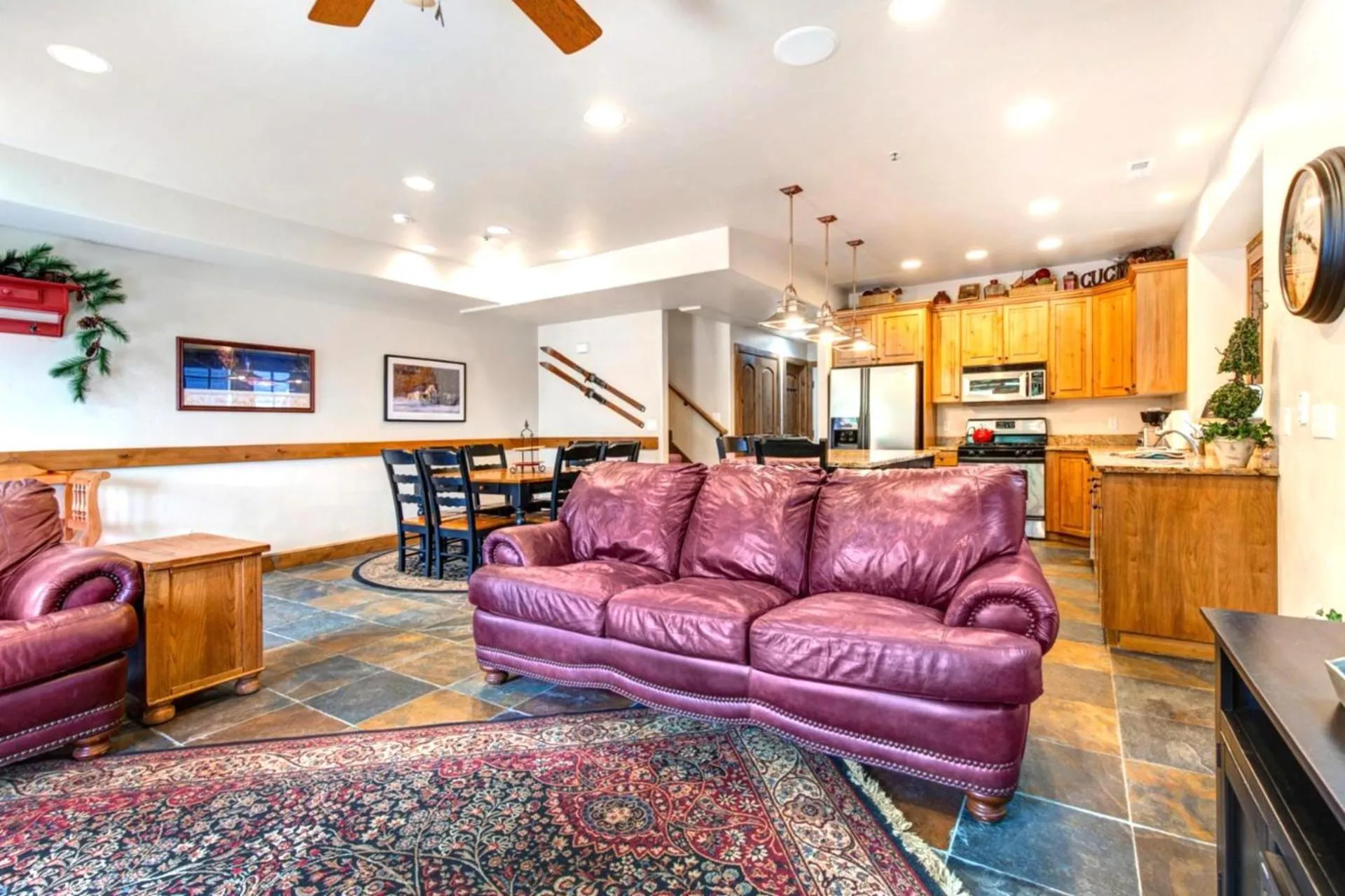 Living room in KBM Resorts Walk to Lifts and Main St Rent 1416 and 1418 Townhomes together Pri Hot tub PPS-1418