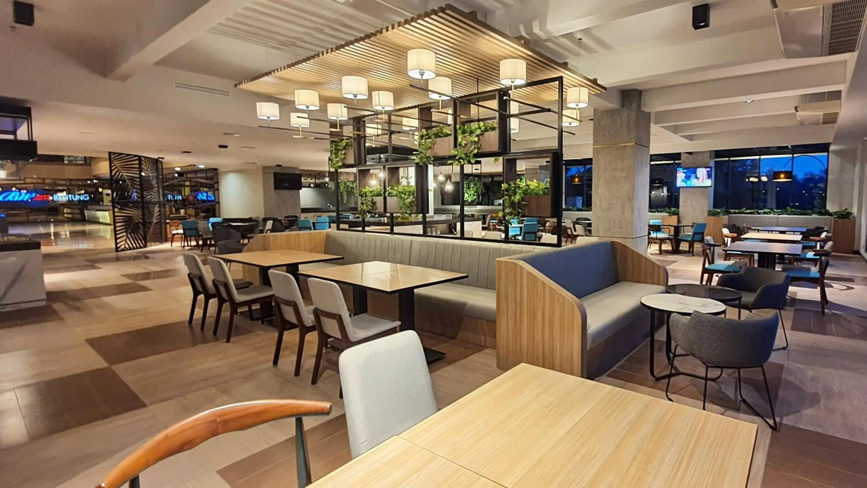 Restaurant/places to eat in BW Suite Belitung Restaurant/places to eat in BW Suite Belitung