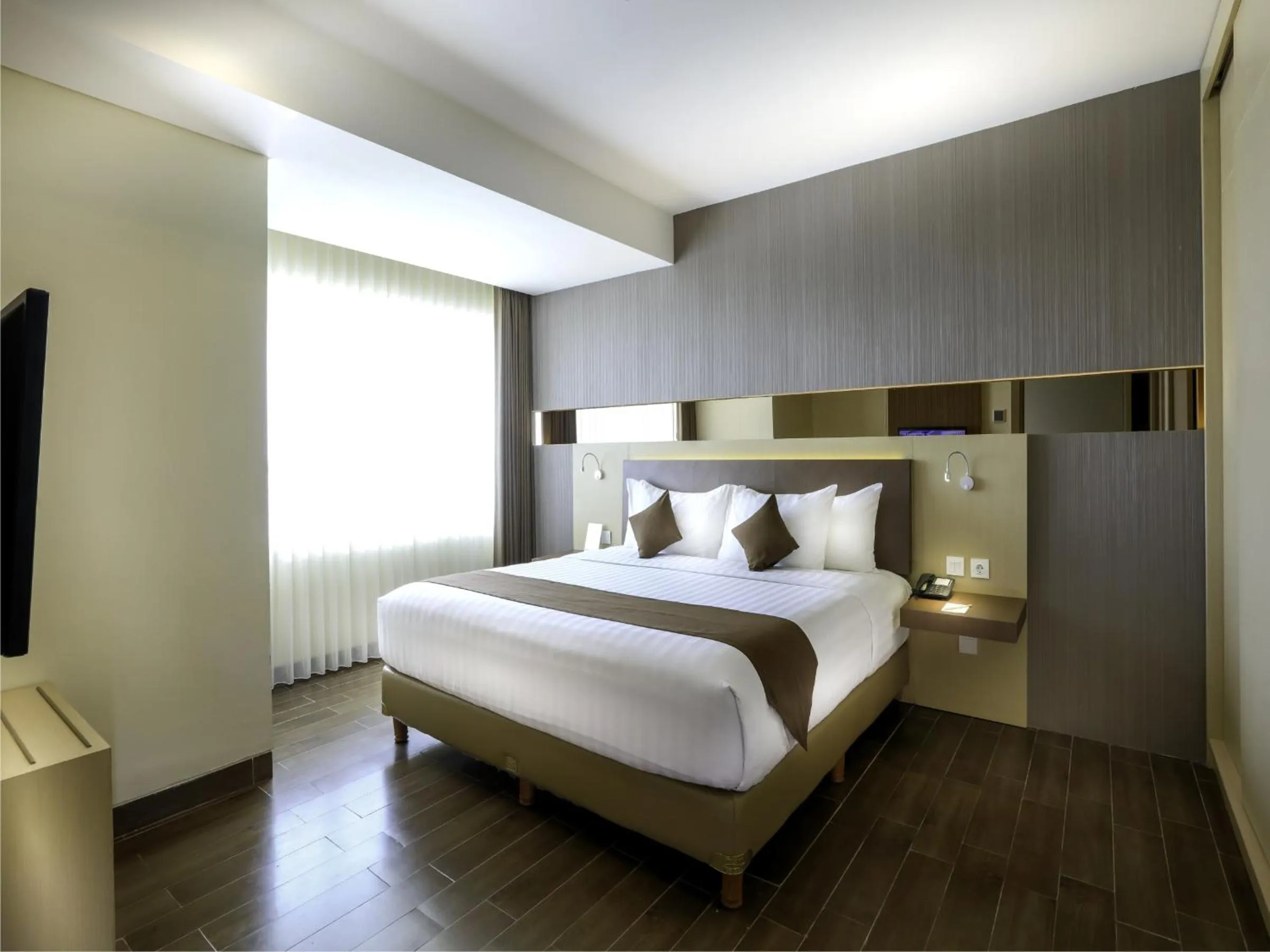 Bed in BW Suite Belitung