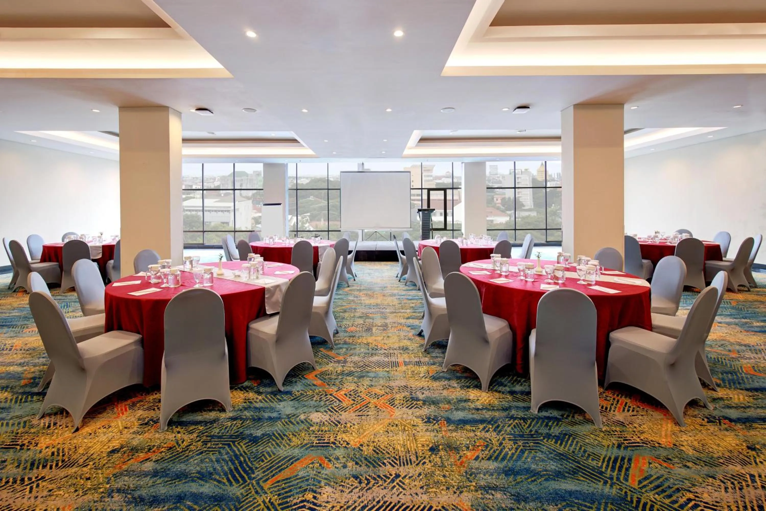 Meeting/conference room in favehotel - Pantai Losari Makassar