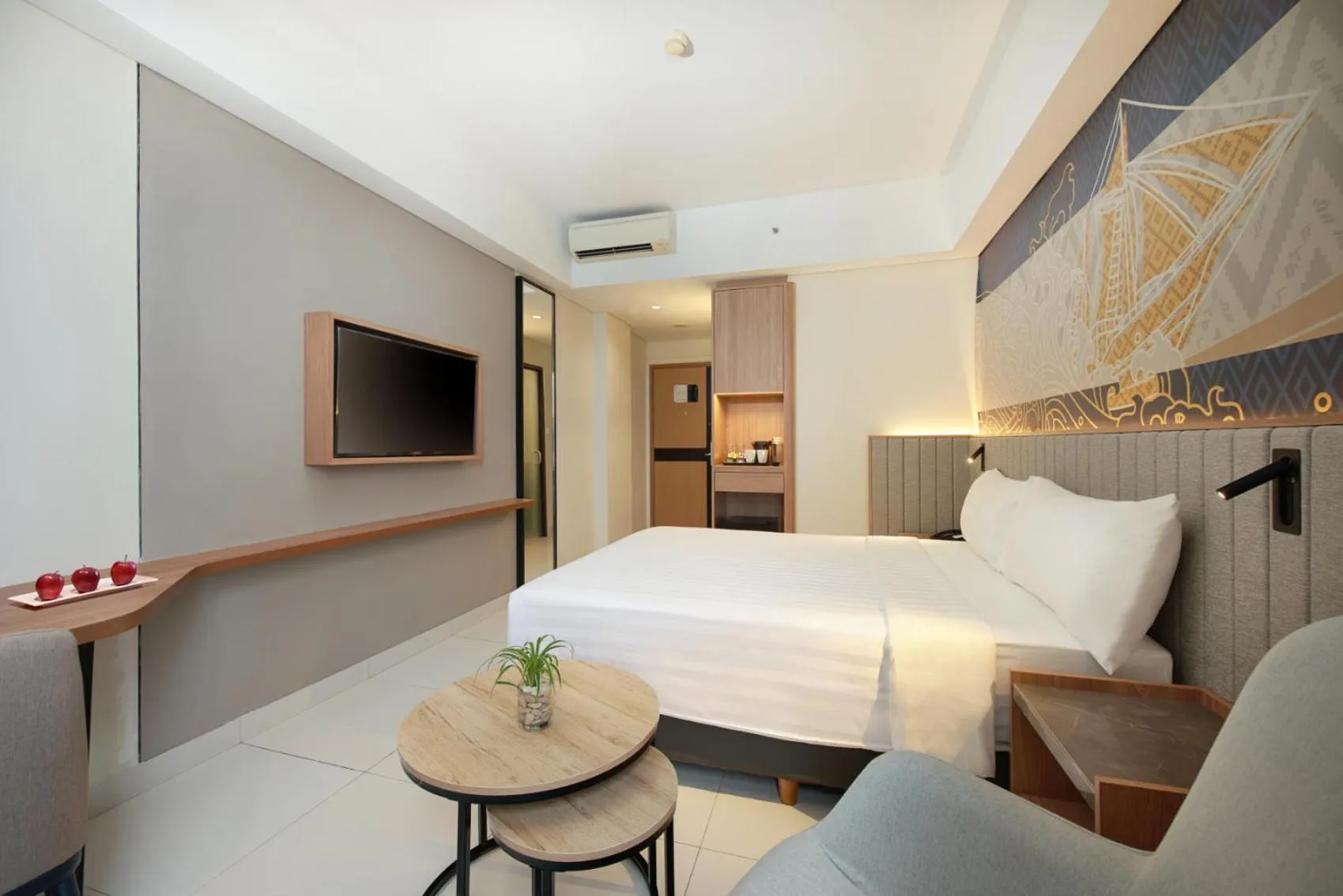 Bedroom, Bed in favehotel - Pantai Losari Makassar