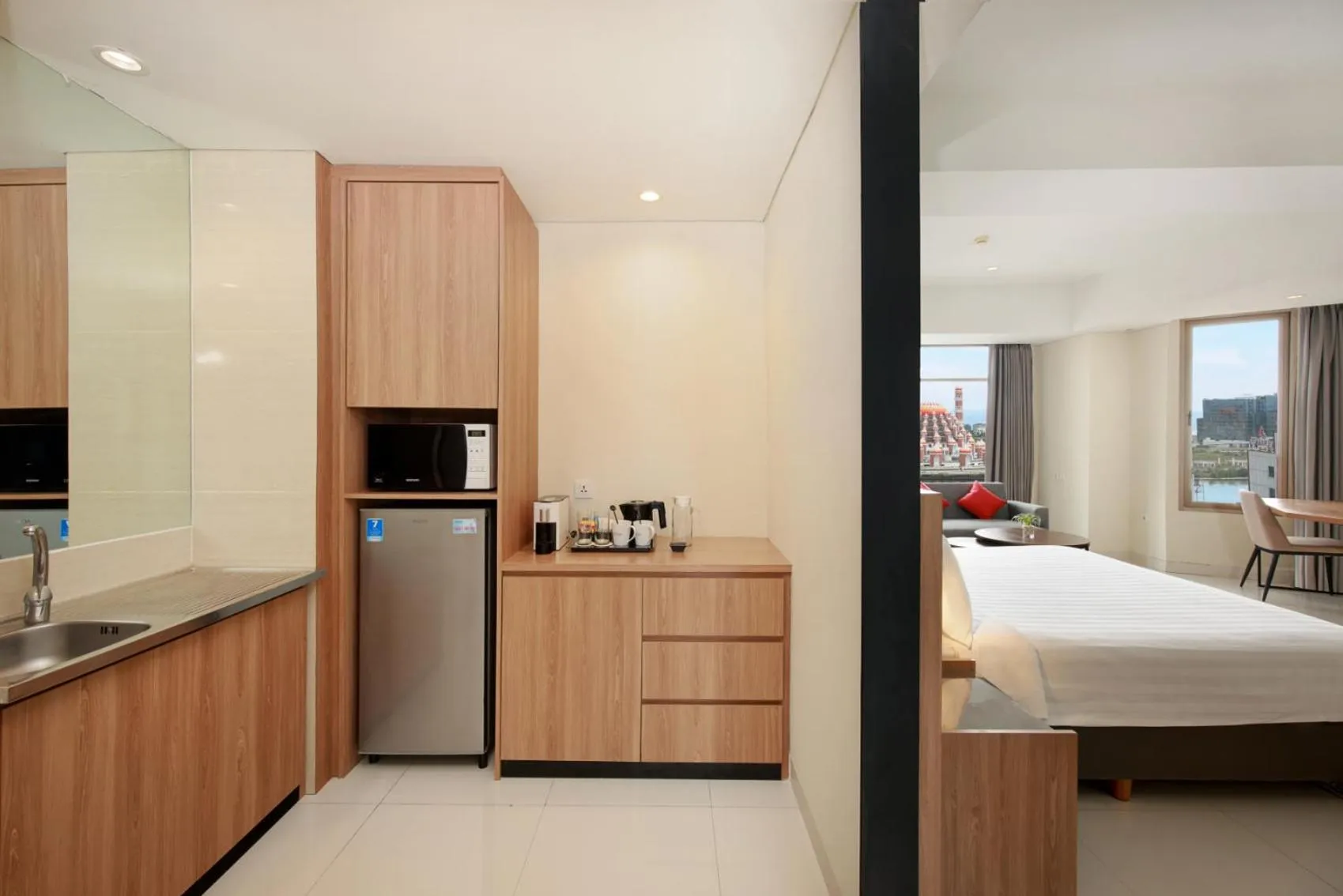 Kitchen or kitchenette in favehotel - Pantai Losari Makassar