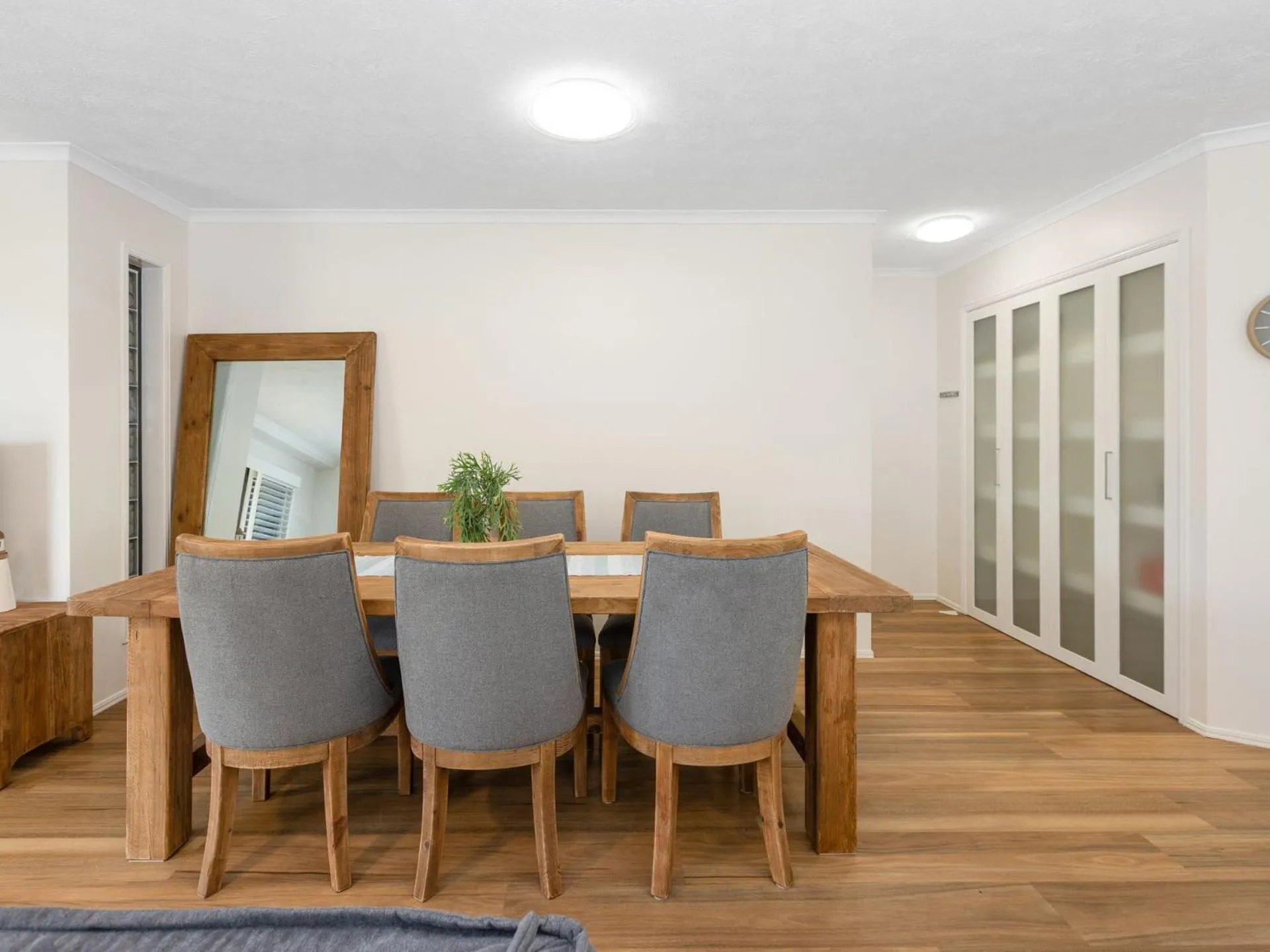 Dining area in Salty Kisses on Marine Parade