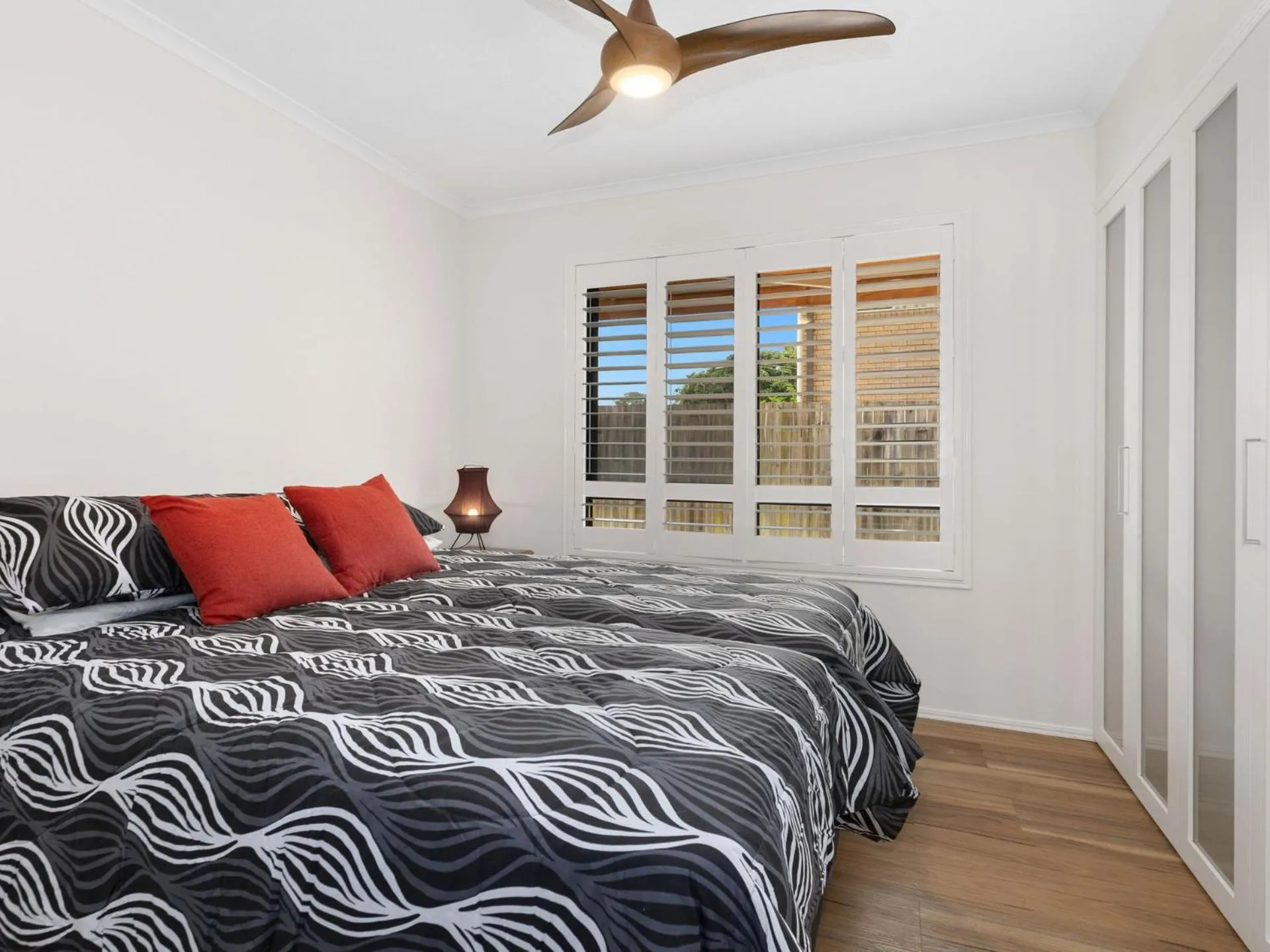 Bed in Salty Kisses on Marine Parade