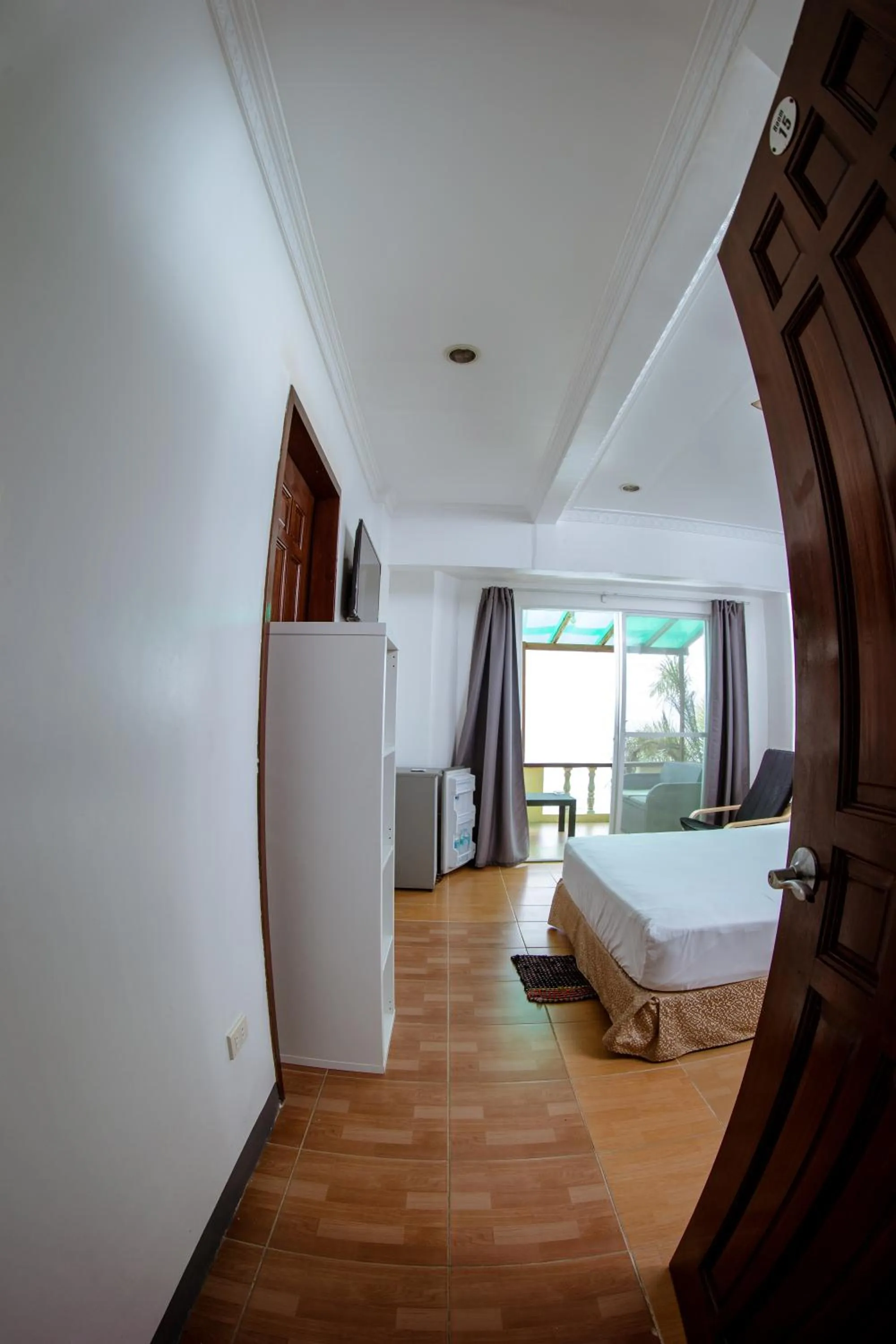 Bedroom, Bed in Oslob Seafari Resort
