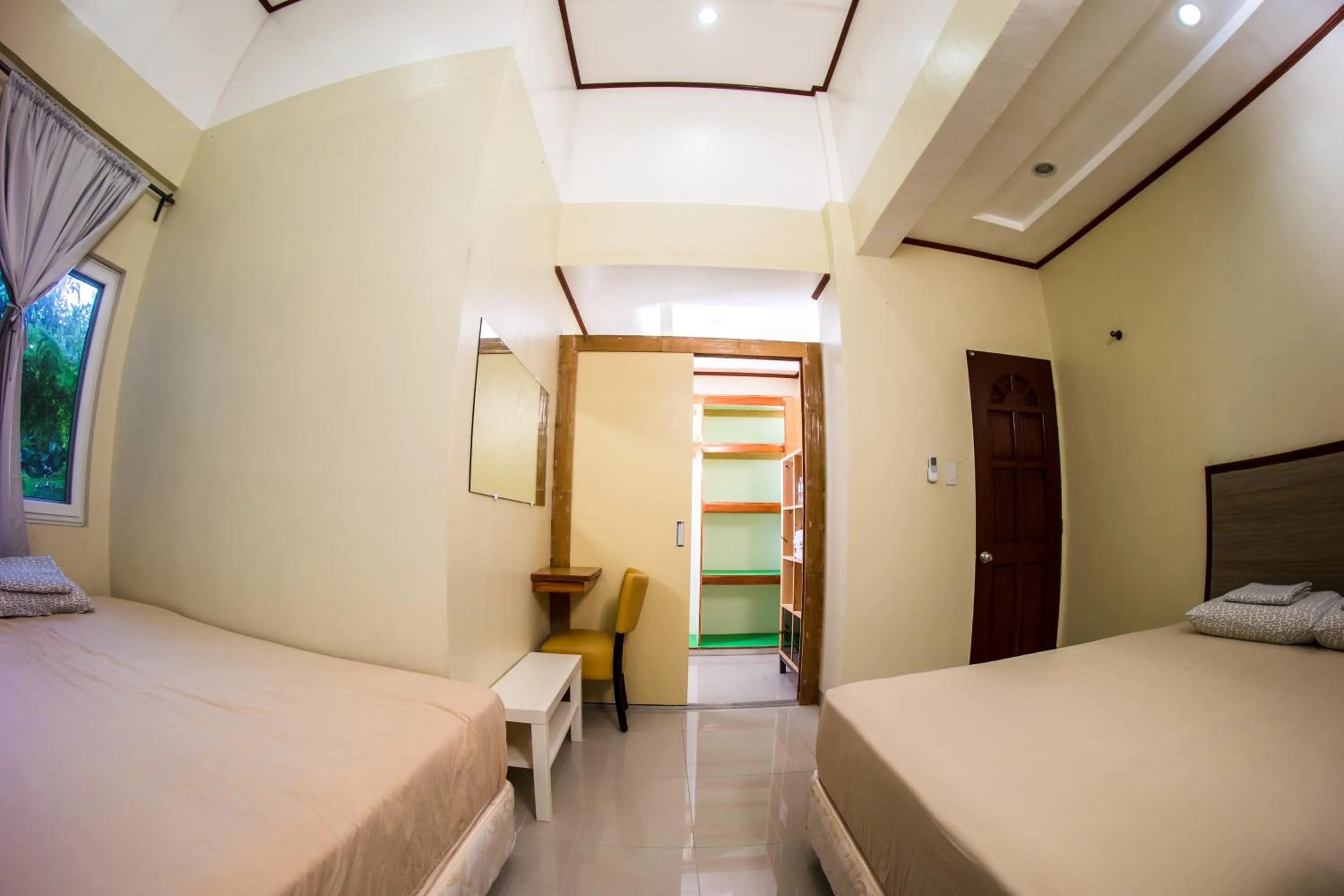 Bed in Oslob Seafari Resort