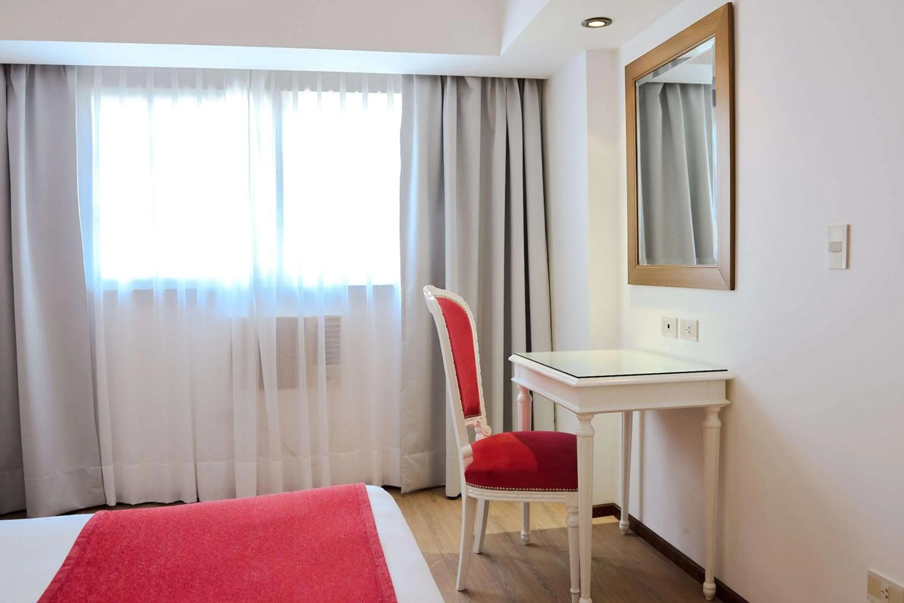 Bedroom, Bed in Ramada by Wyndham Buenos Aires Centro