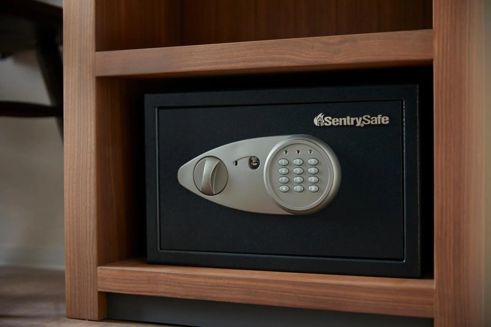 microwave in Riverside Hotel Sapporo