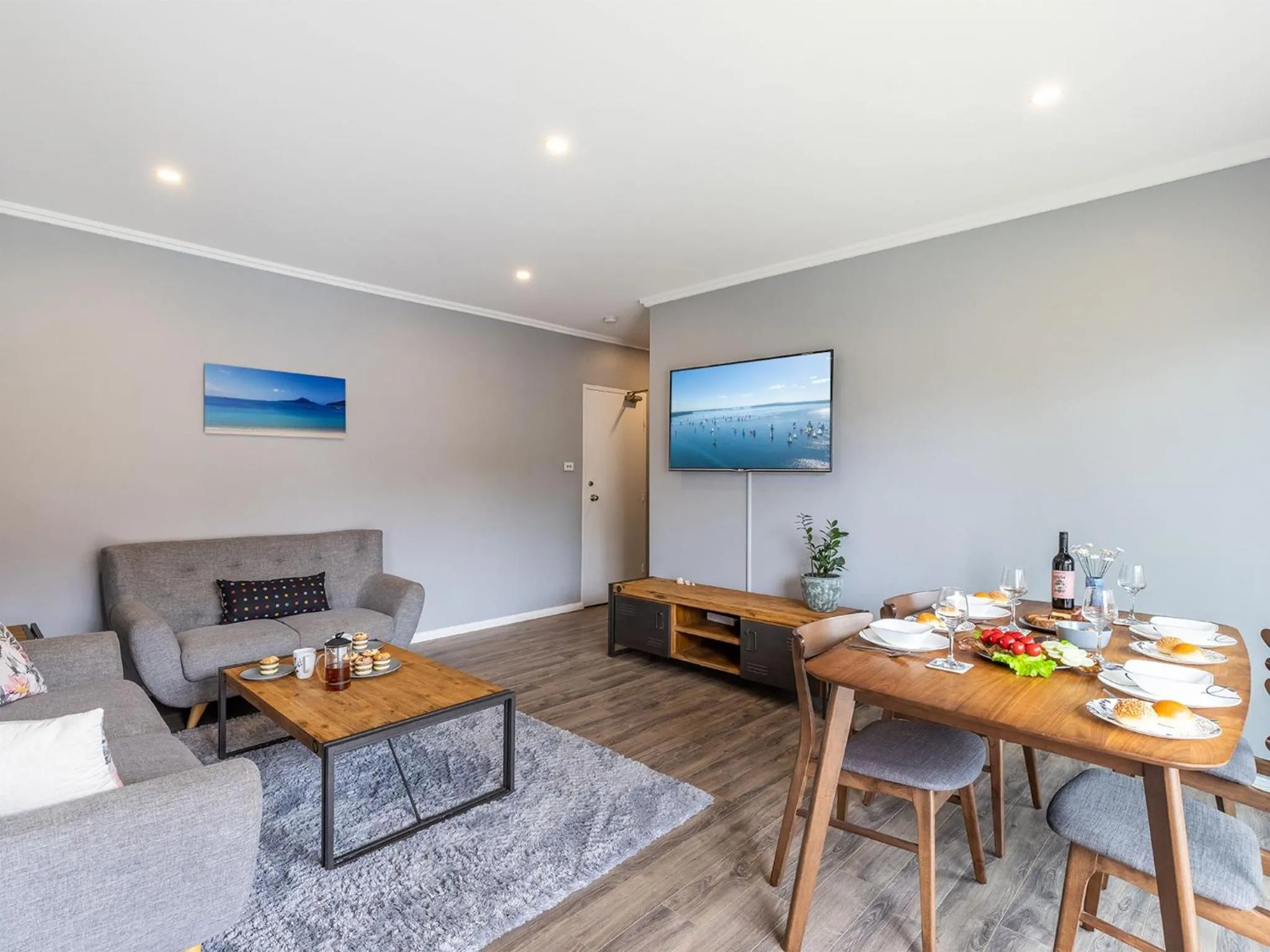 Veronica Court 2, 4 Weatherly Cl - Between Little Beach & Shoal Bay Beach, WiFi & Aircon