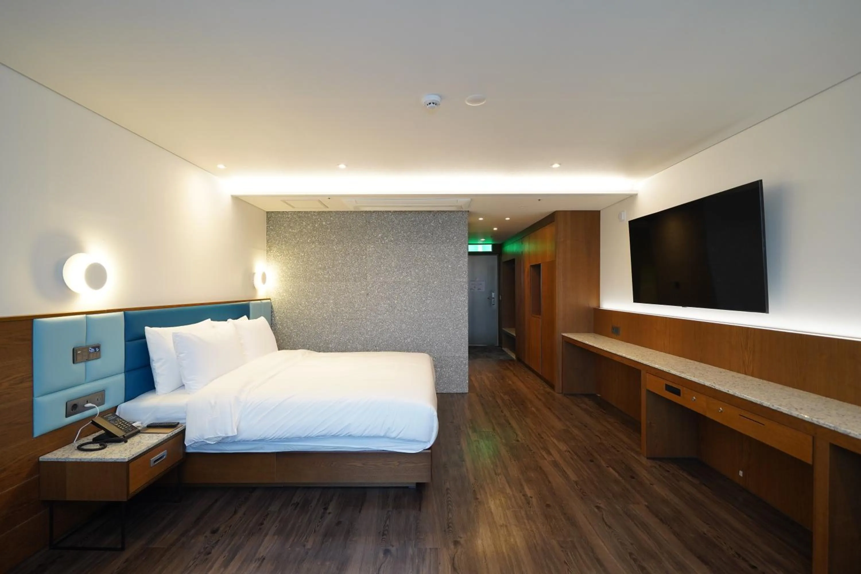 Bed in JN PARK Hotel