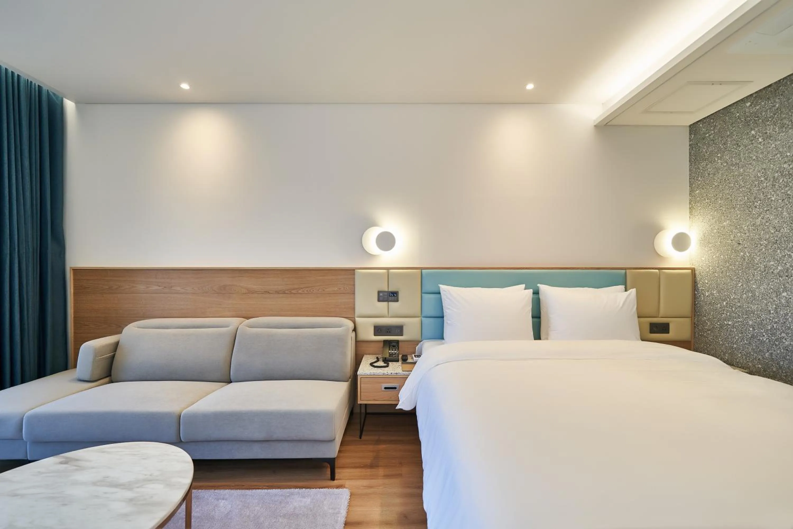 Bed in JN PARK Hotel