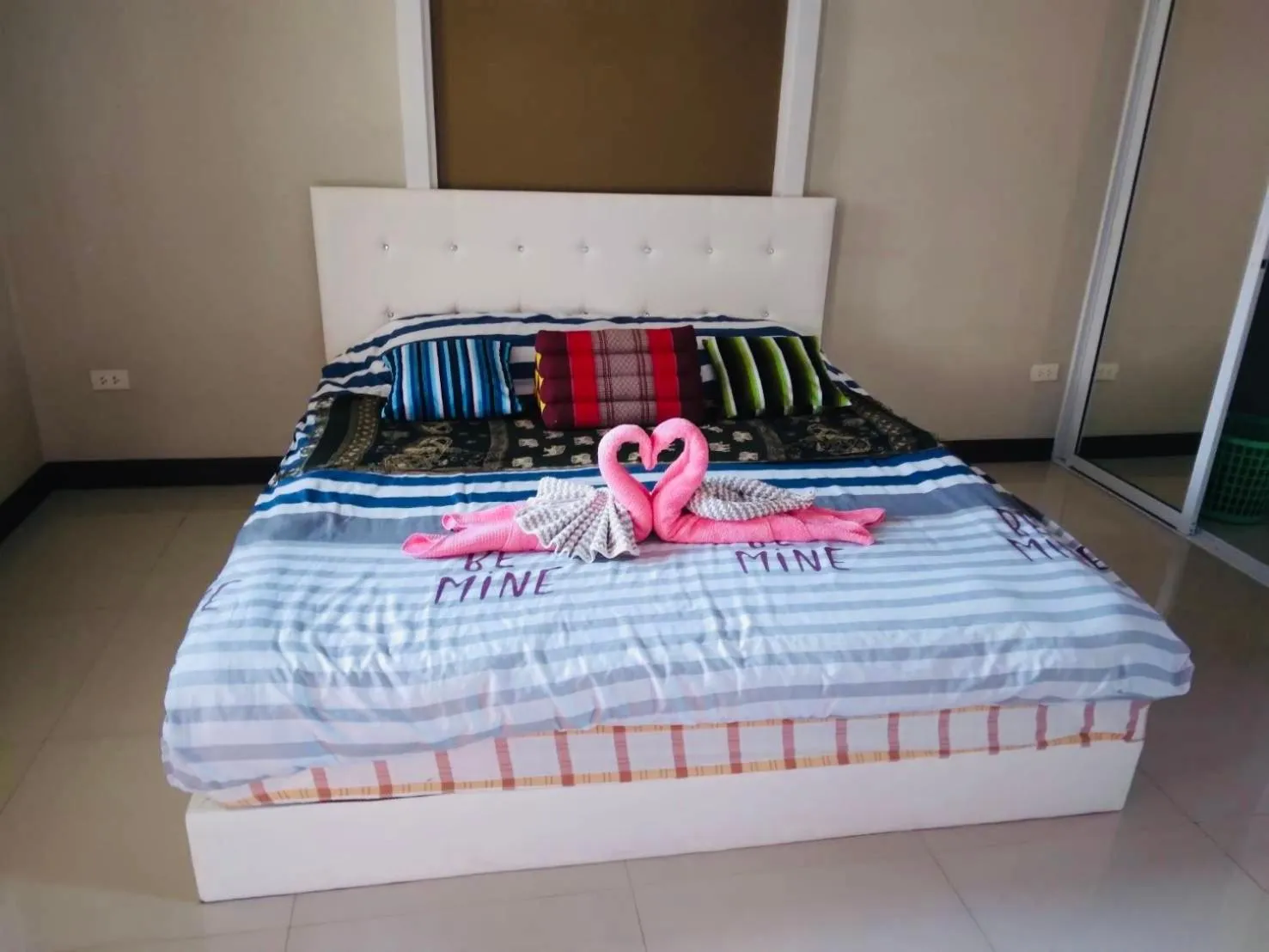 Bed in Preme Apartment @maejo