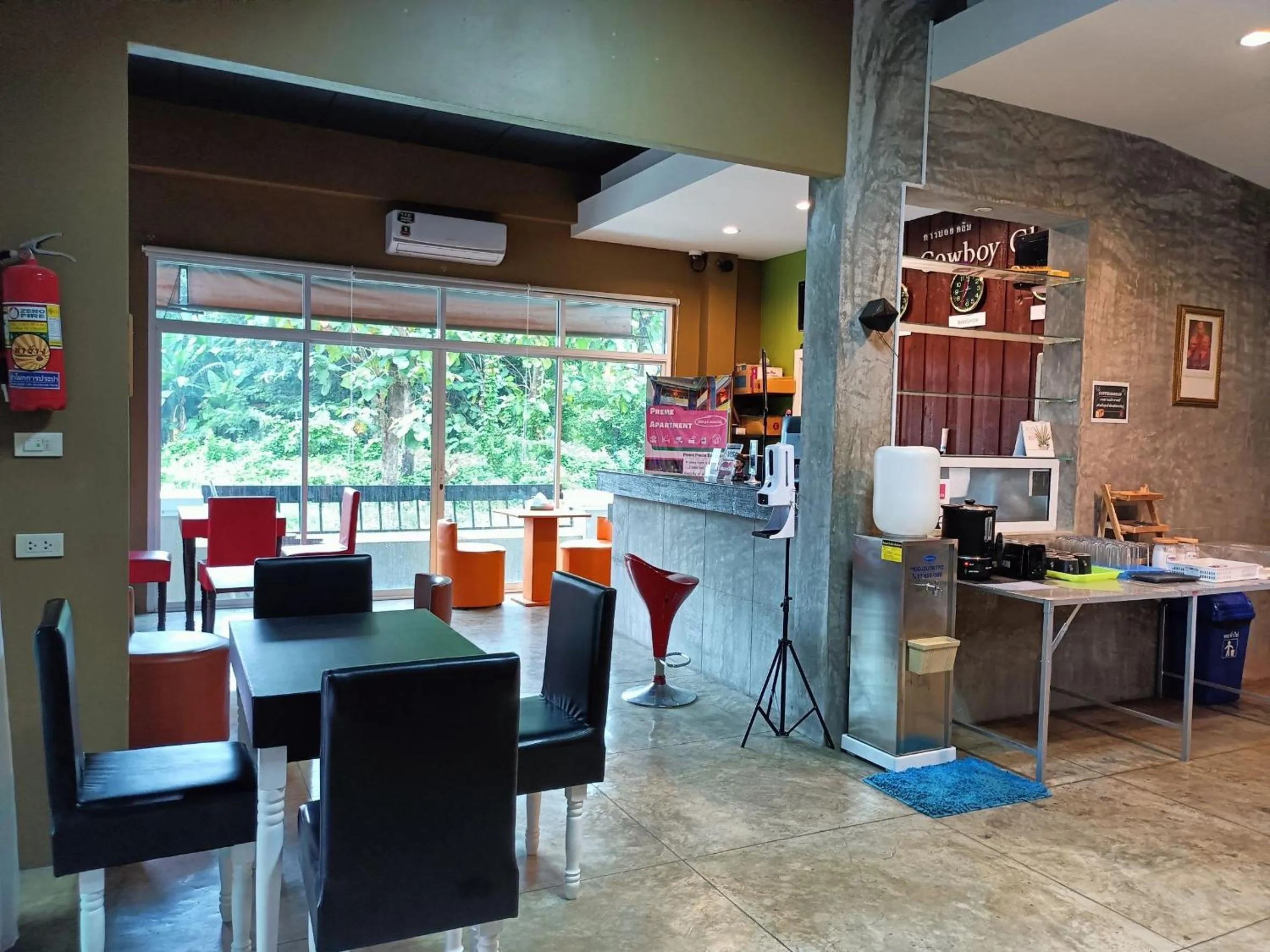 Seating area in Preme Apartment @maejo