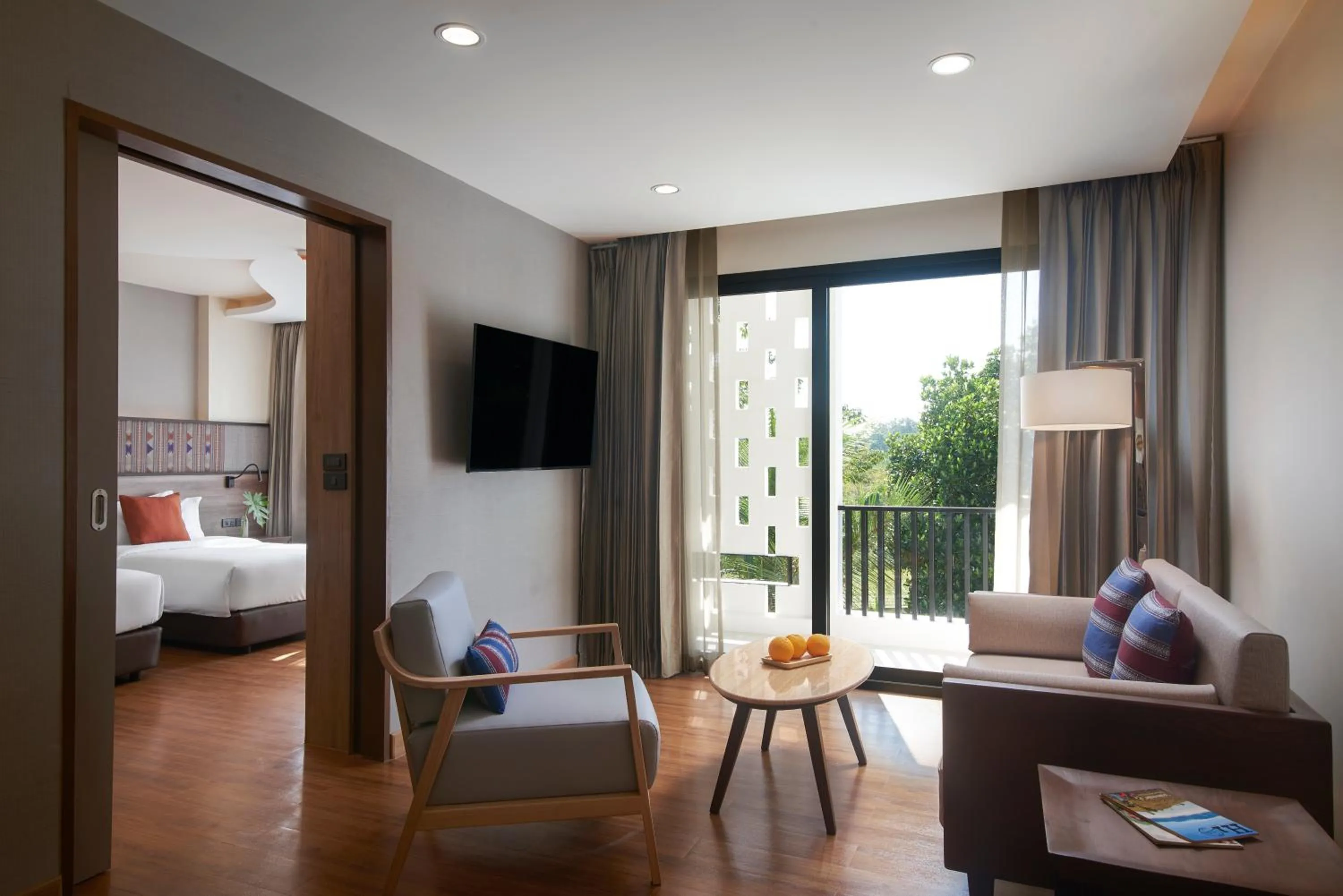 Balcony/Terrace, Bed in Emmaline Hotel Nan