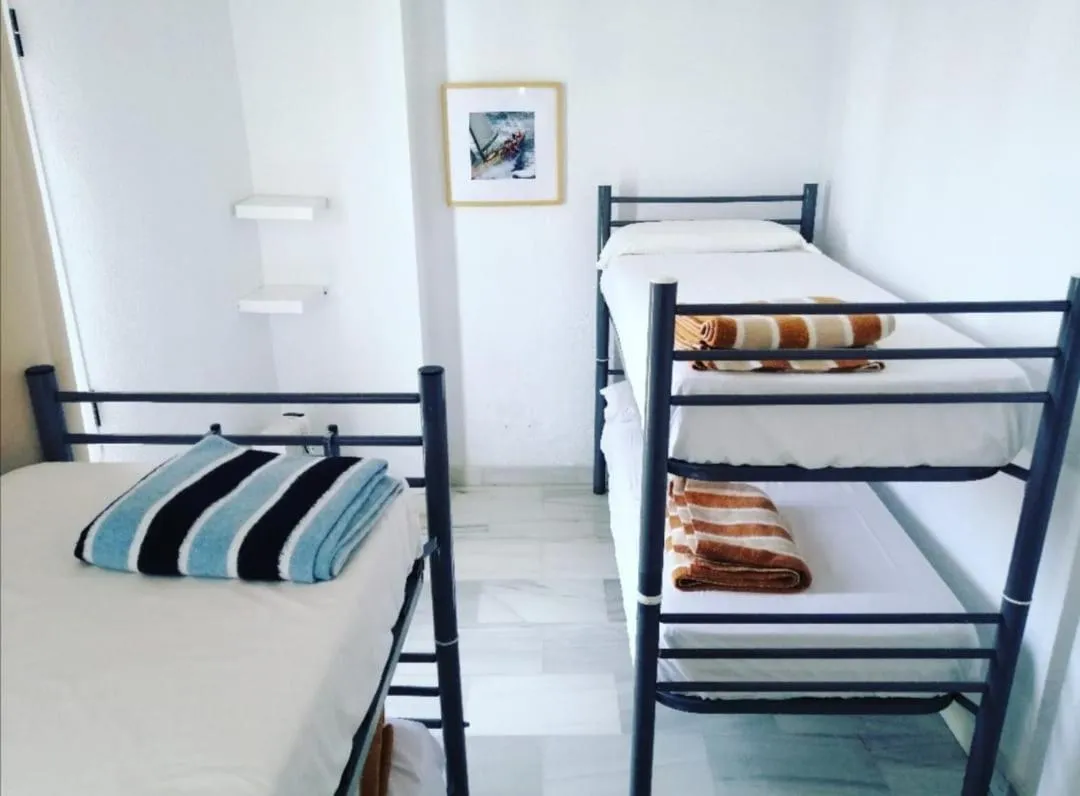 Bed in Albergue Club Náutico de Águilas