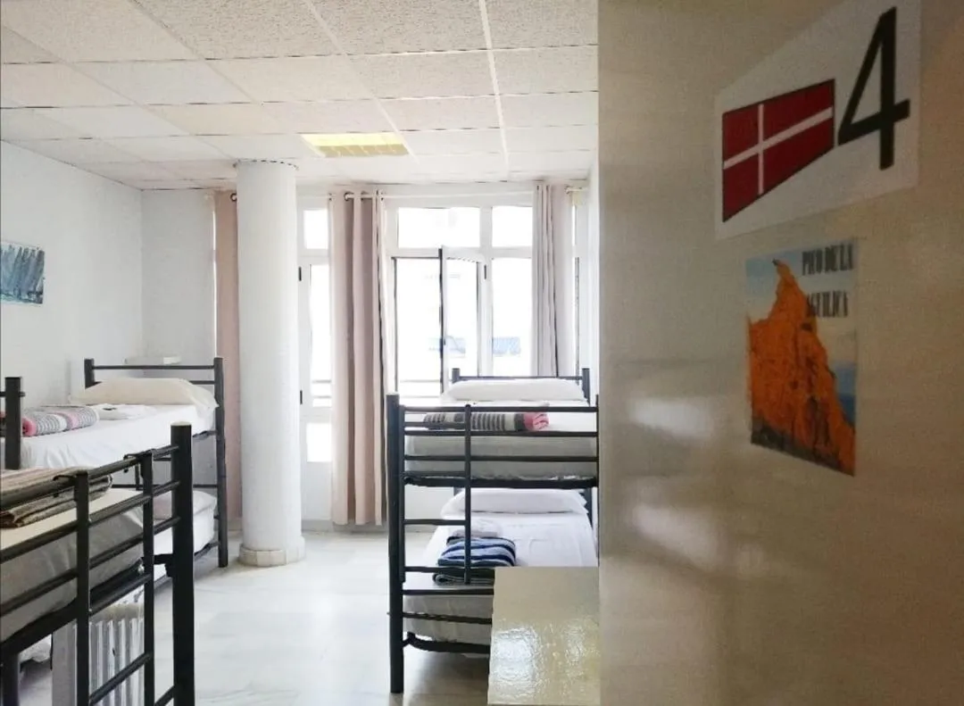 Bed in Albergue Club Náutico de Águilas