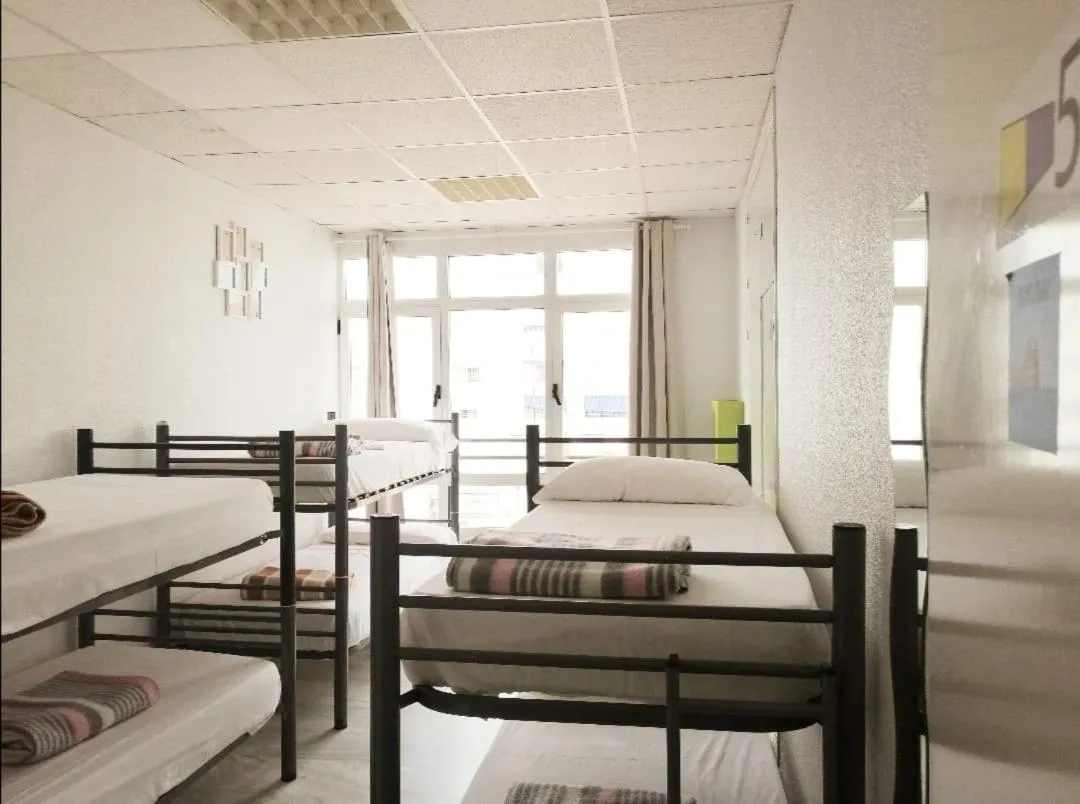 Bed in Albergue Club Náutico de Águilas