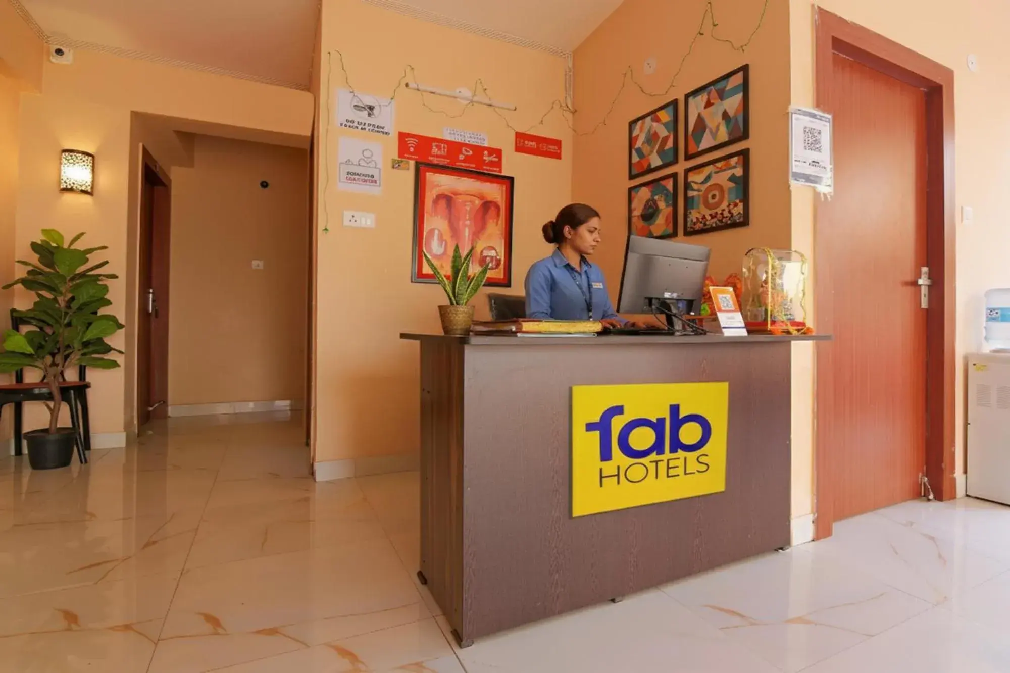 Lobby or reception in FabHotel Amar Raj Inn Lobby or reception in FabHotel Amar Raj Inn