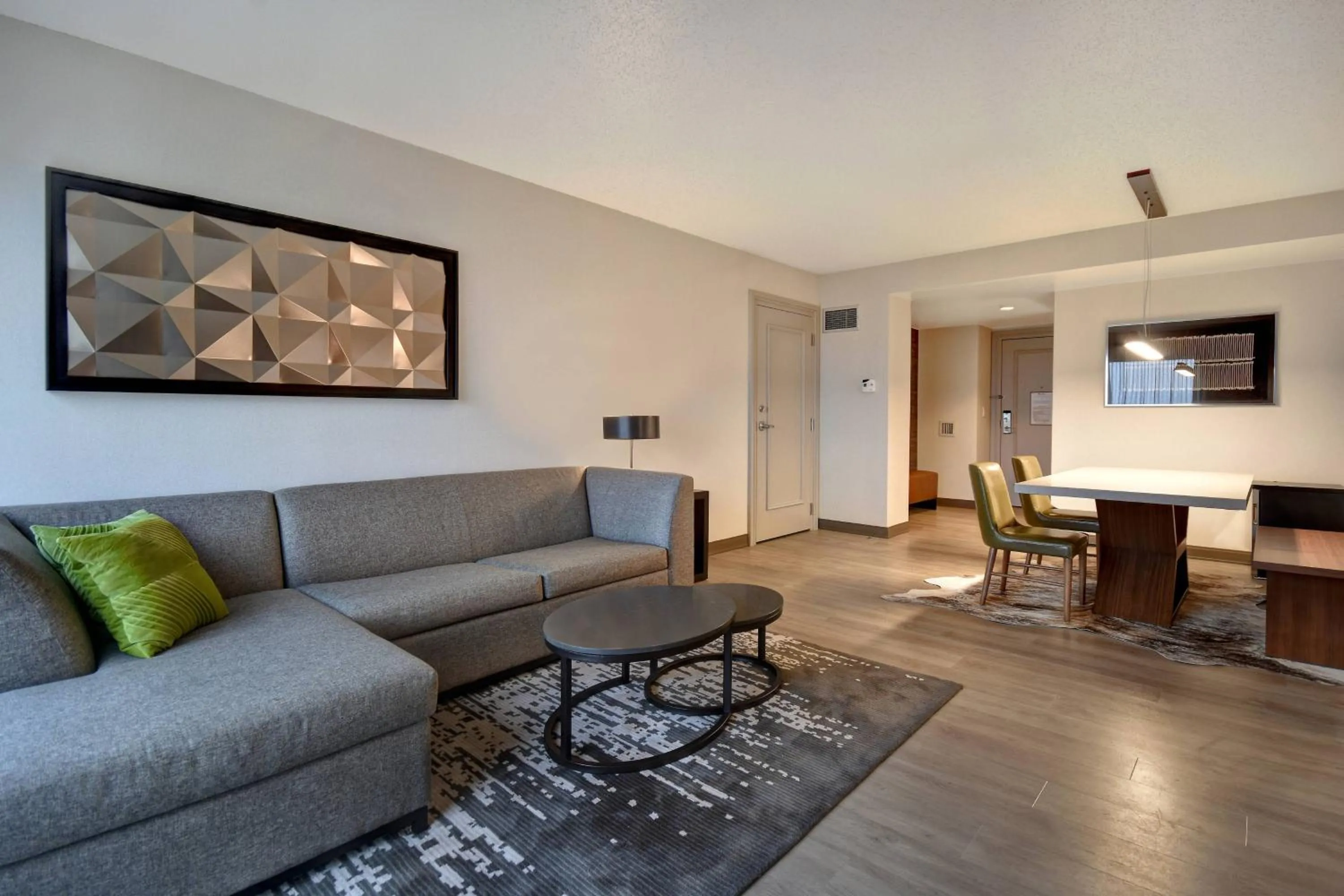 Photo of the whole room in Dallas/Fort Worth Marriott Hotel & Golf Club at Champions Circle