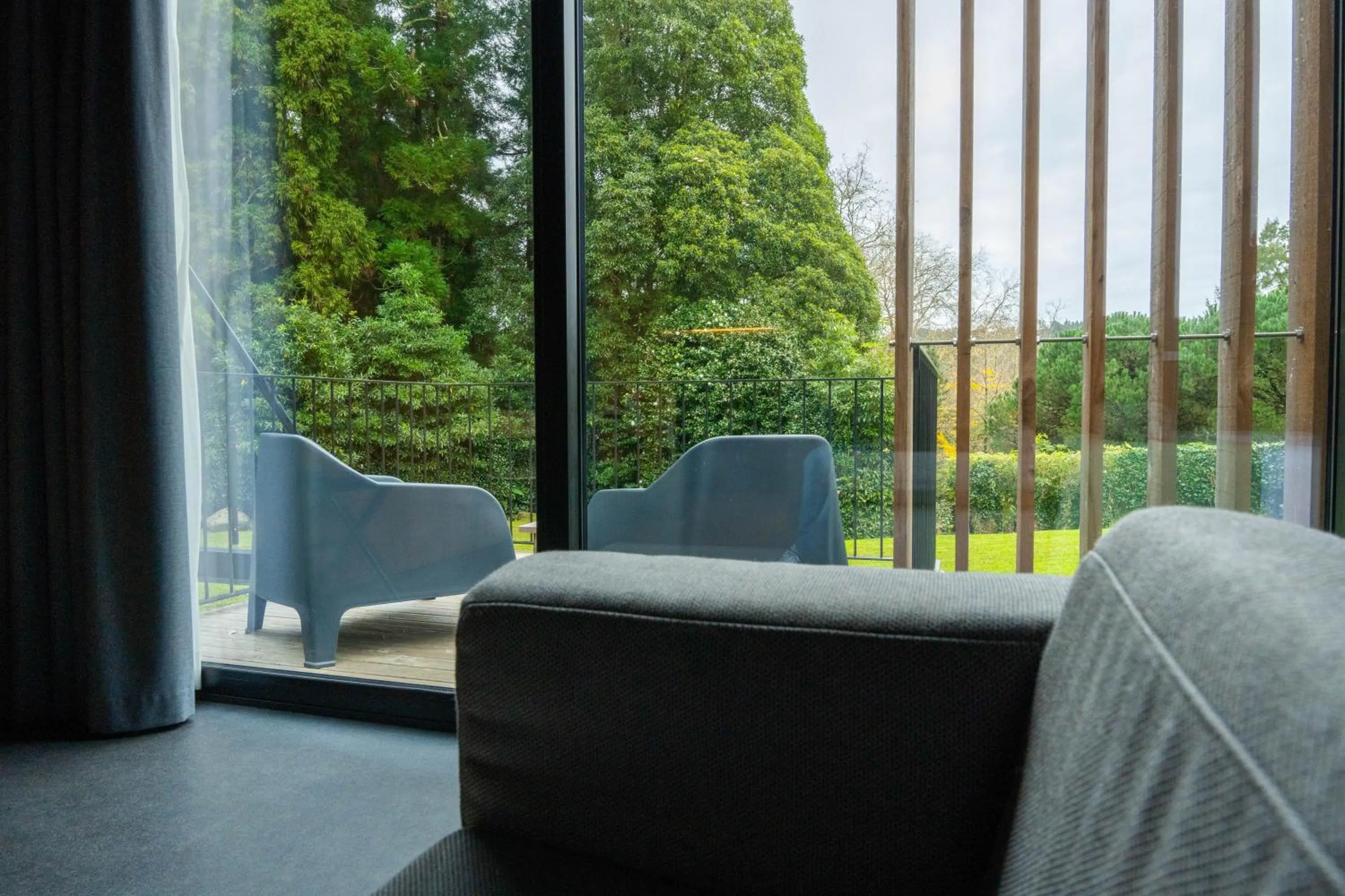 Bedroom in Landescape Furnas