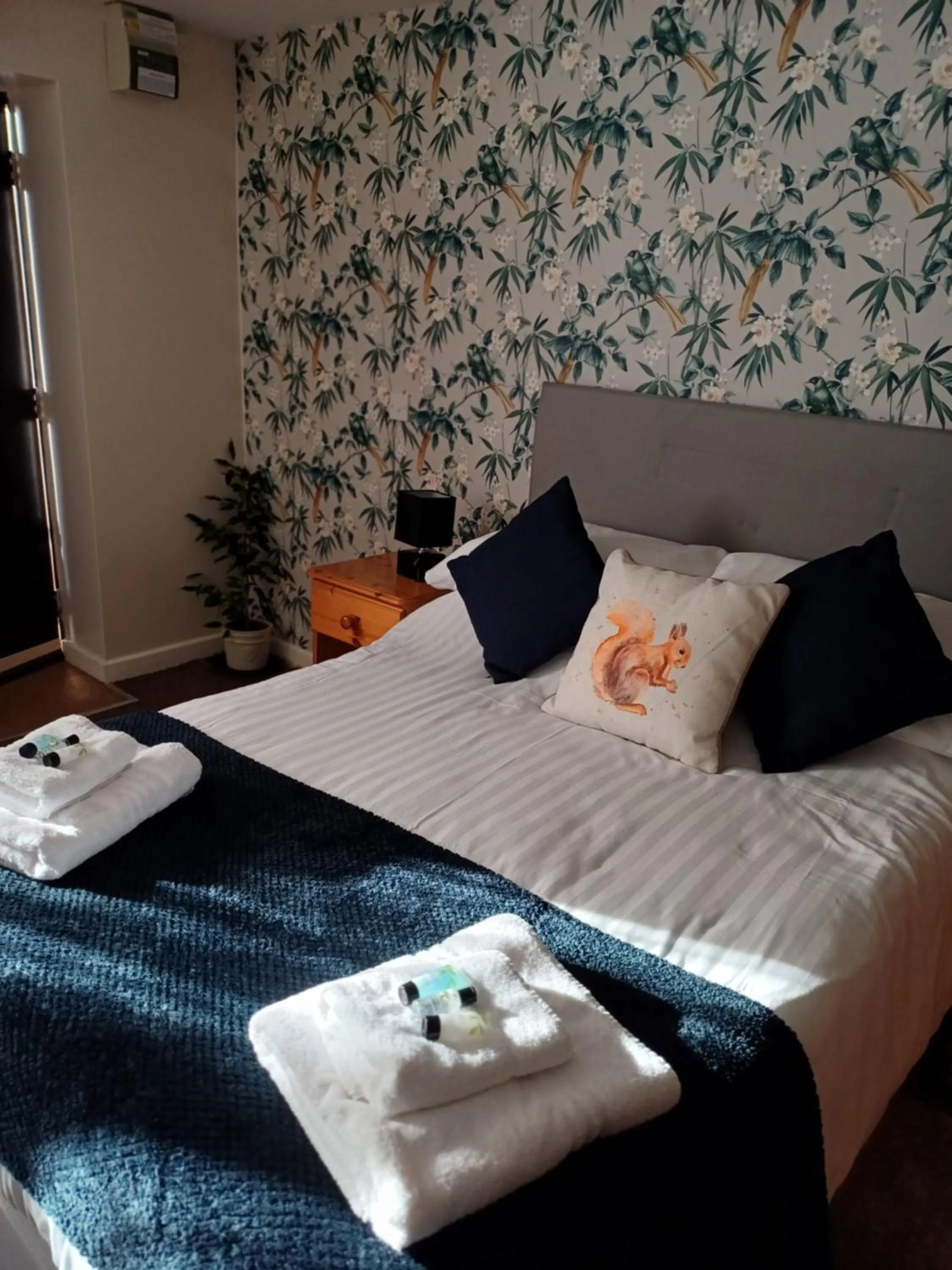 Bedroom in The Queen Victoria