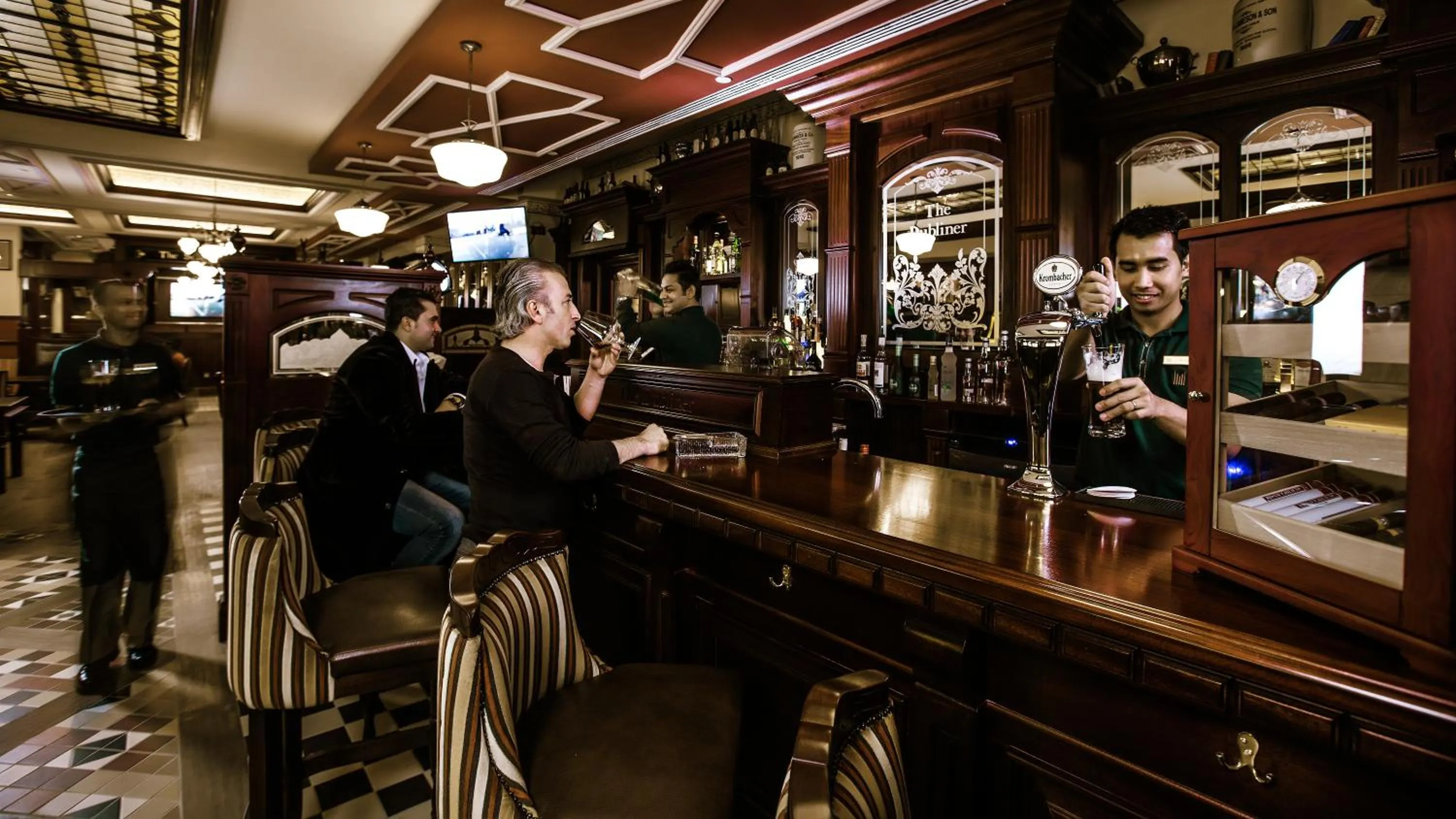 Lounge or bar in Millennium Kurdistan Hotel & Spa