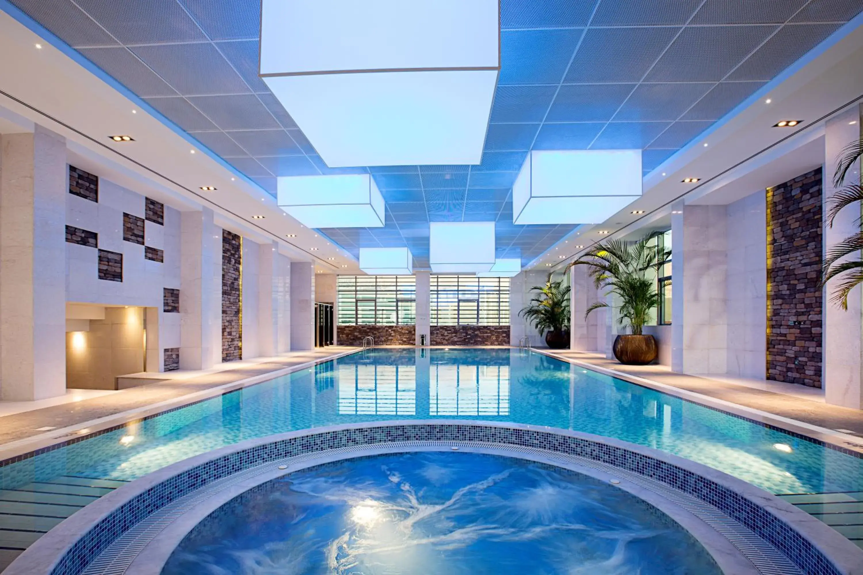 Pool view in Millennium Kurdistan Hotel & Spa Pool view in Millennium Kurdistan Hotel & Spa