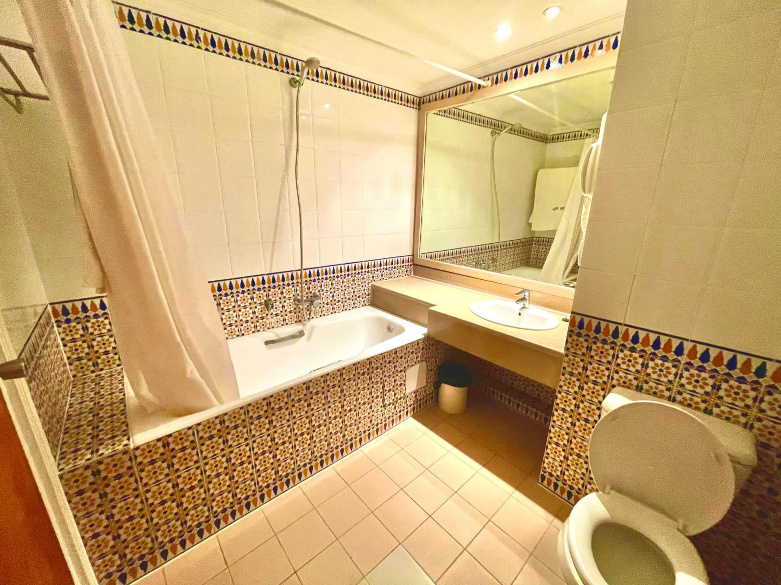 Toilet in Residence Royal - Deluxe