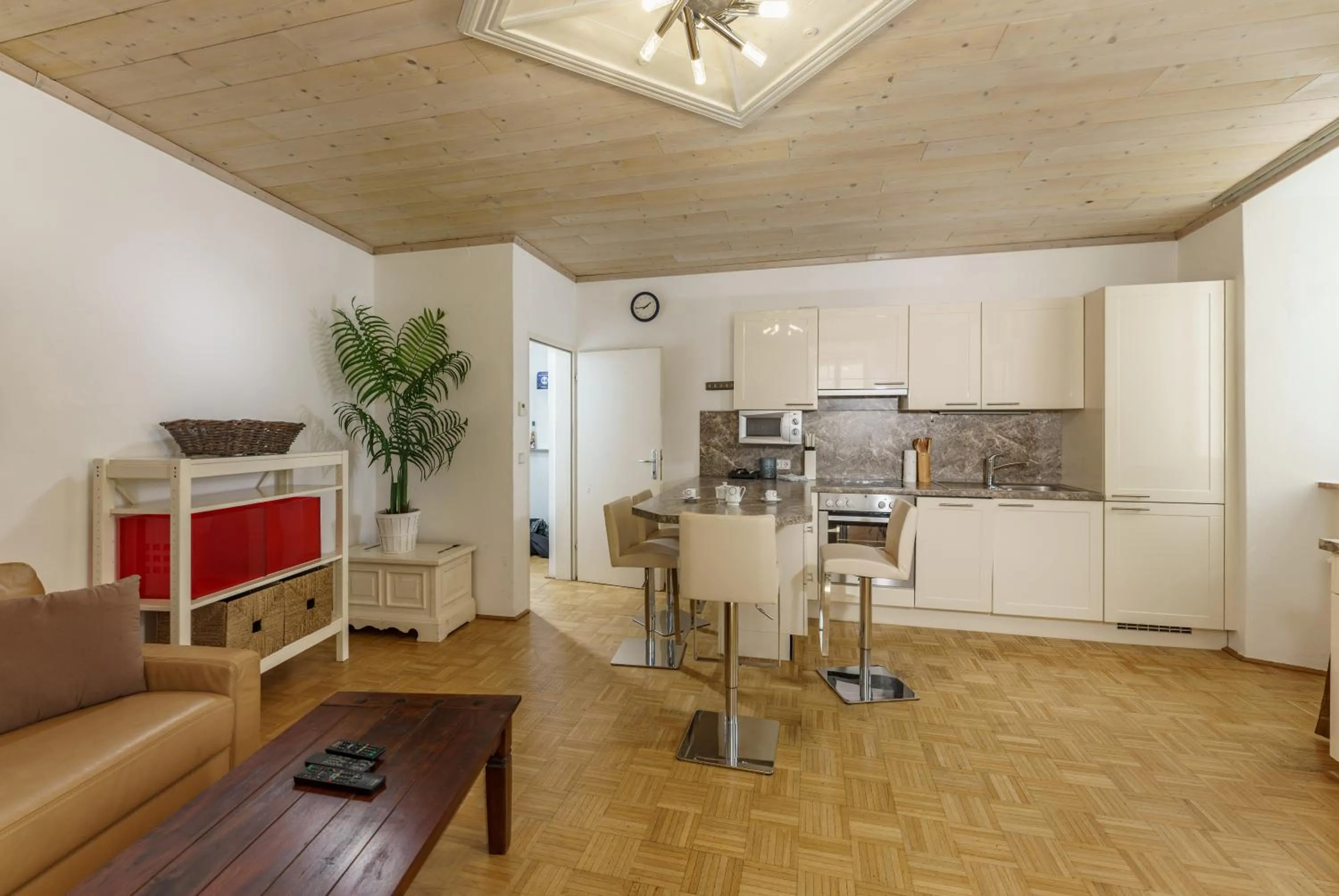 Kitchen or kitchenette in Easyapartments Altstadt 1