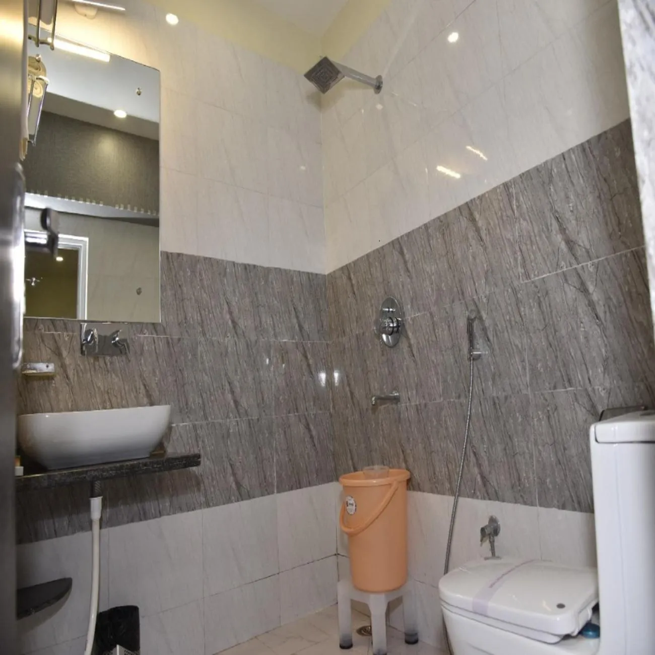 Shower in Hotel Tridev Grand