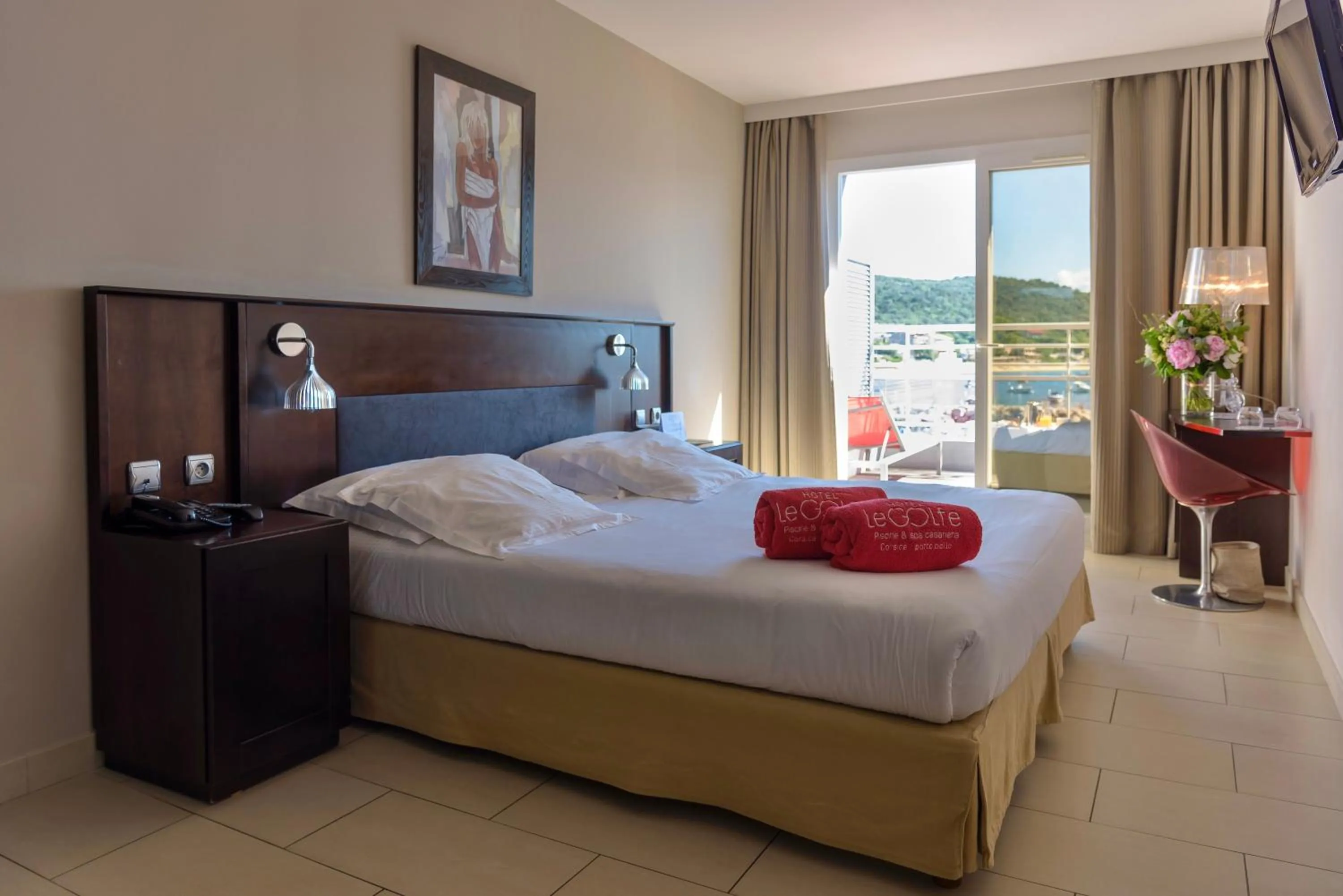 Bedroom, Bed in Le Golfe