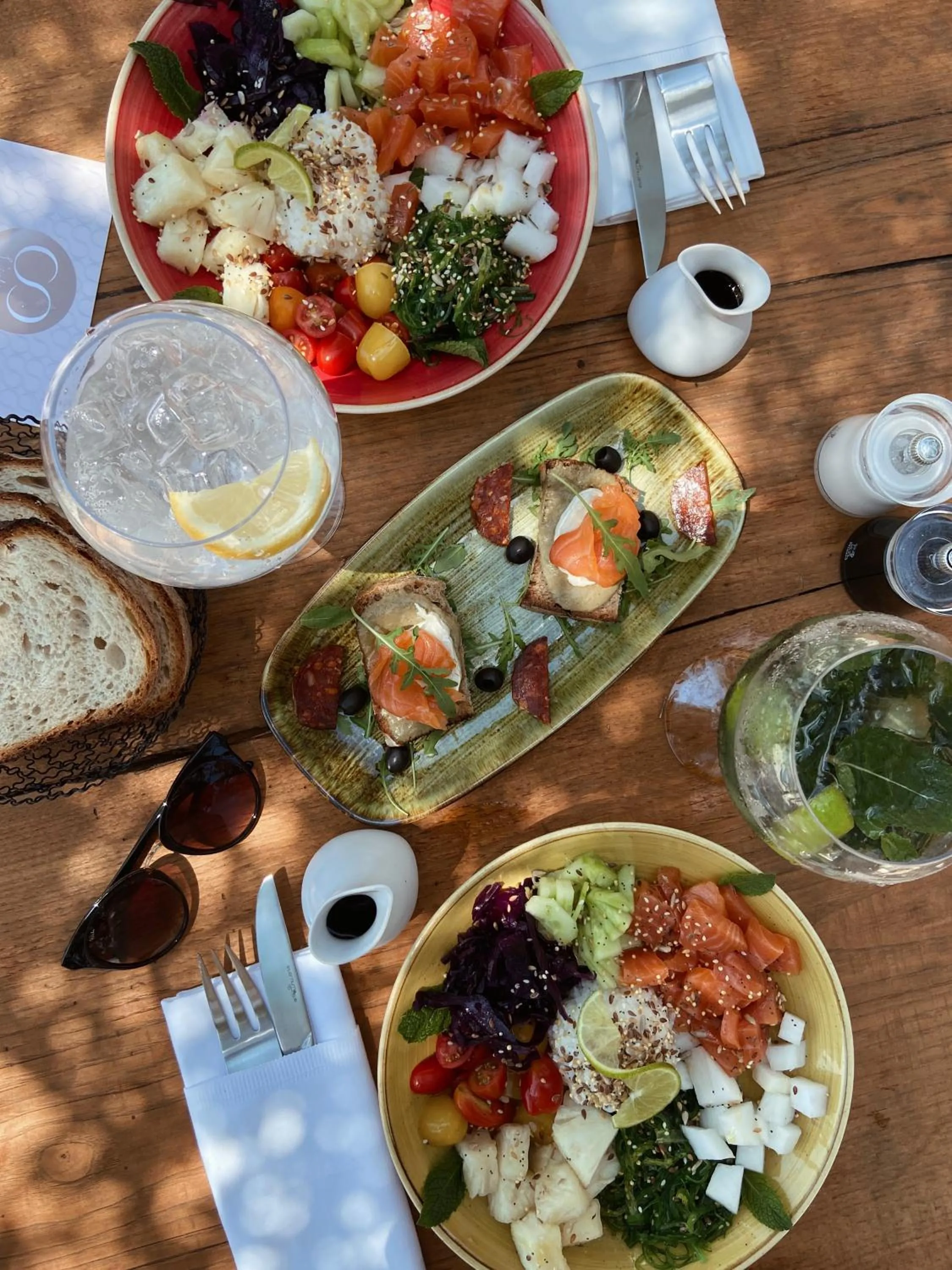 Restaurant/places to eat in Le Golfe