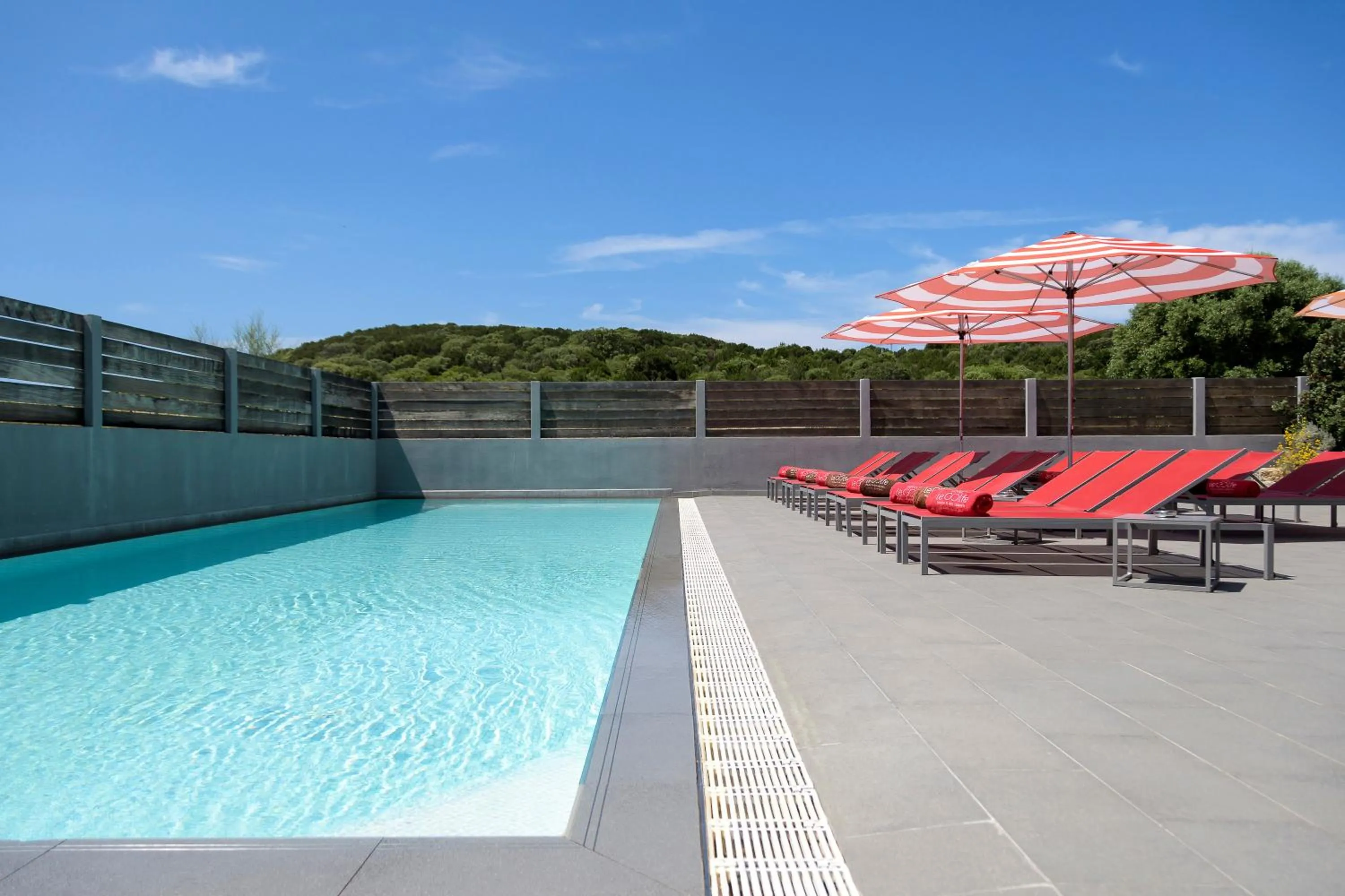Swimming pool in Le Golfe