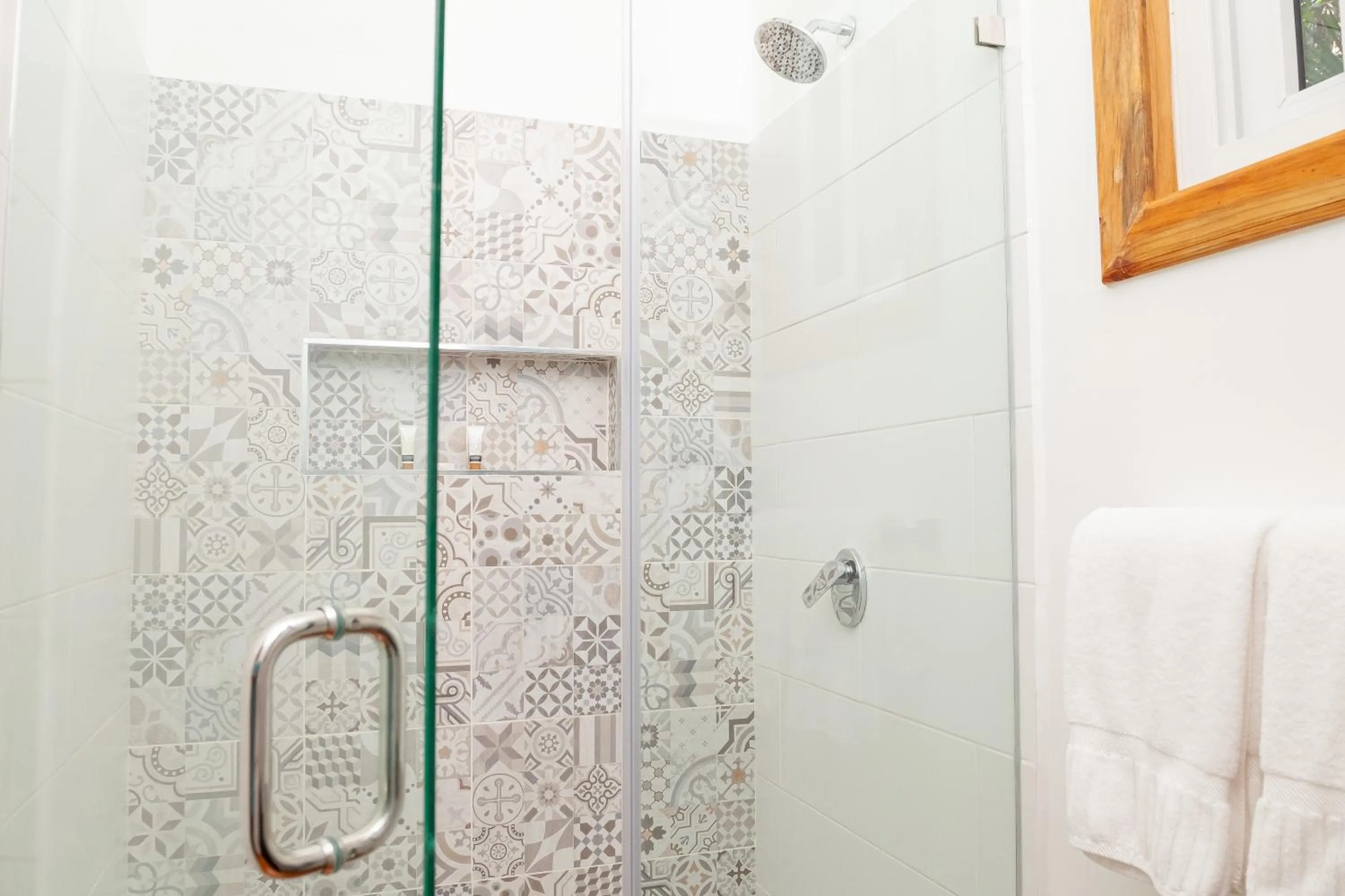 Bathroom in Angeli Gardens Boutique Hotel