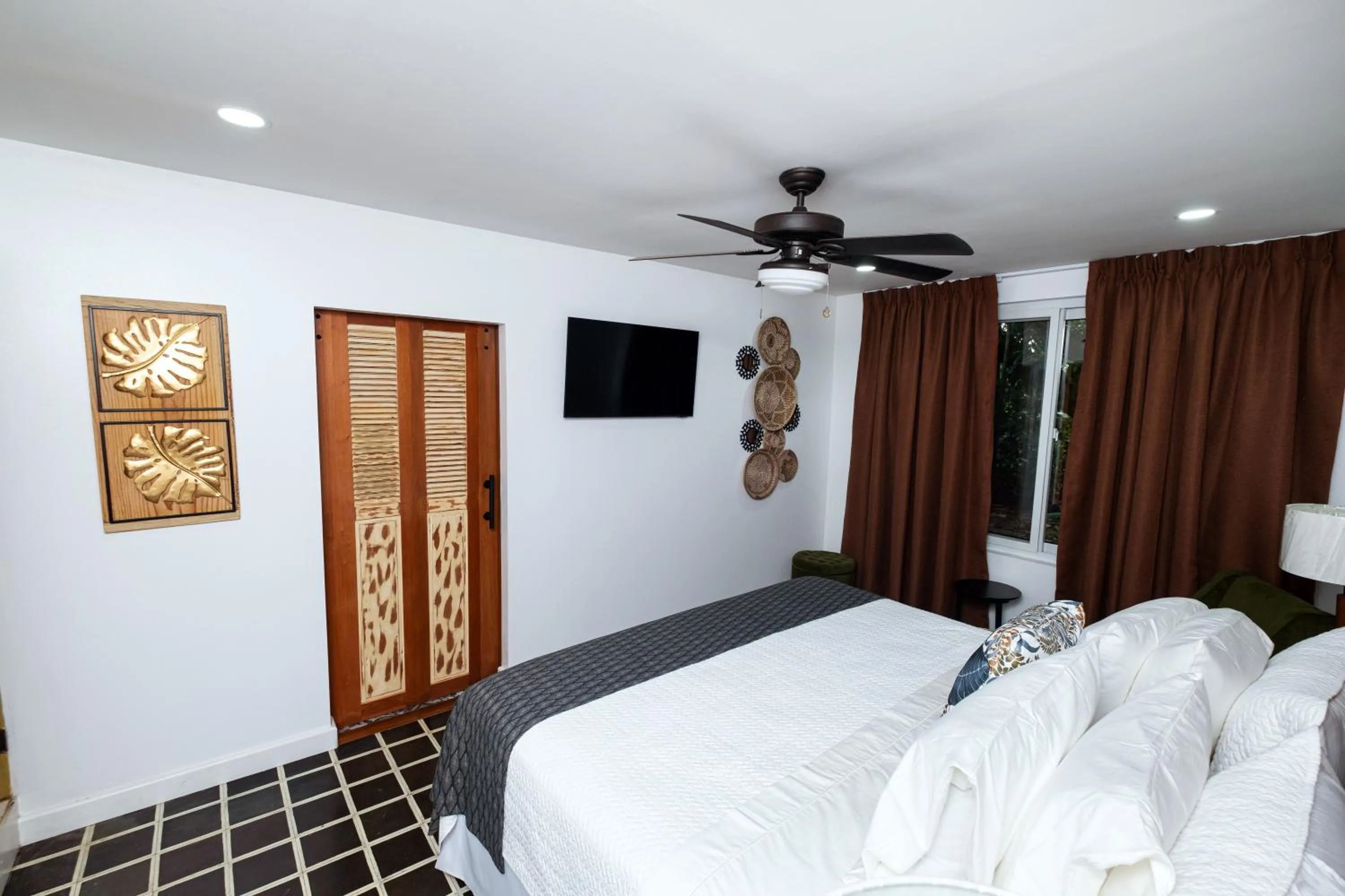 Bedroom, Bed in Angeli Gardens Boutique Hotel