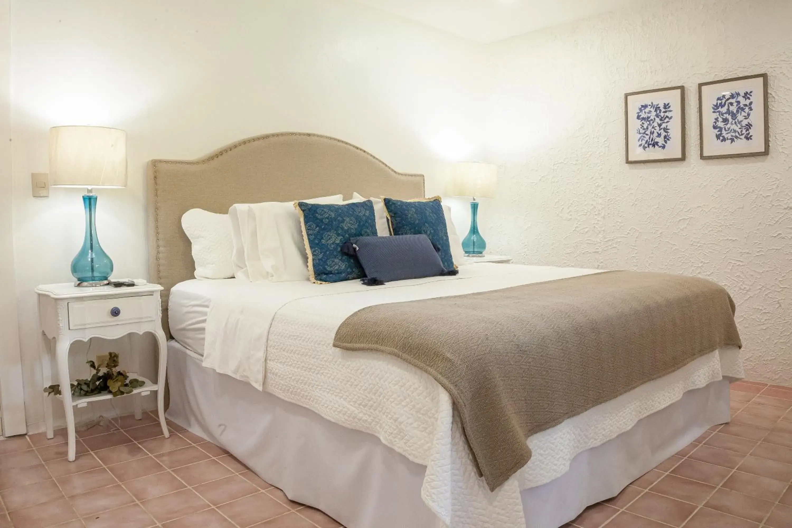 Deluxe King Room in Angeli Gardens Boutique Hotel Deluxe King Room in Angeli Gardens Boutique Hotel