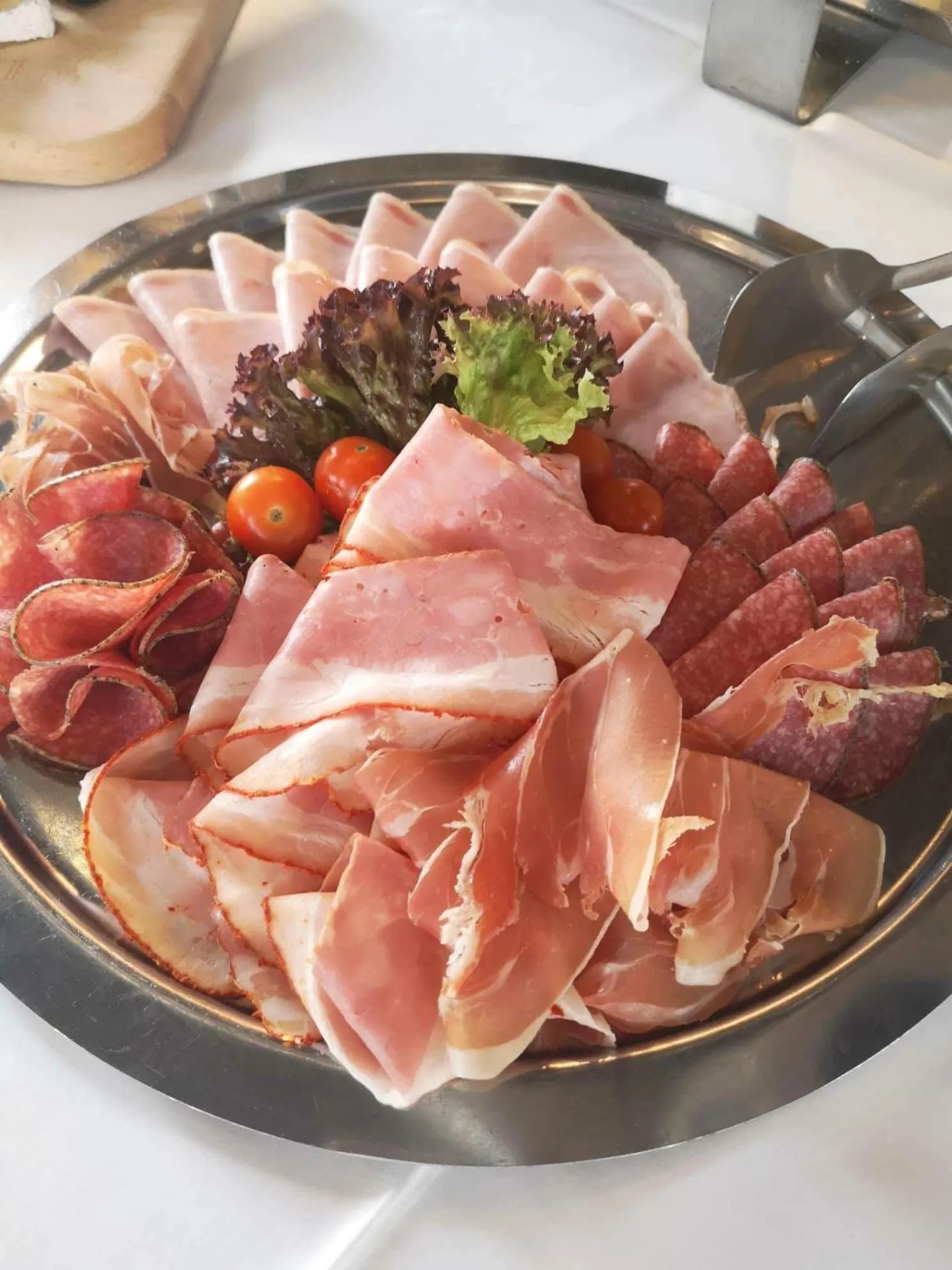 Restaurant & Design Hotel Noem Arch